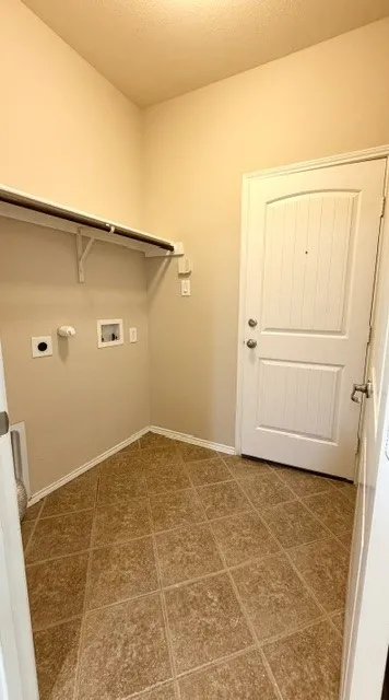 Single Family Residence For Sale in Denton County , 8920 Eastwood Avenue, Cross Roads, Texas 76227, 3 Bedroom, 3 Bathroom, 2 Garage spaces, 1,828 Sqft, built in 2012, mls#21346260, Real Estate Agent in Cross Roads, Homes For Sale in Denton county, Homes For Sale in Cross Roads, Realtor in Cross Roads Texas, Real Estate Brokerage Independent Realty Texas, Luminita Cordes Realtor