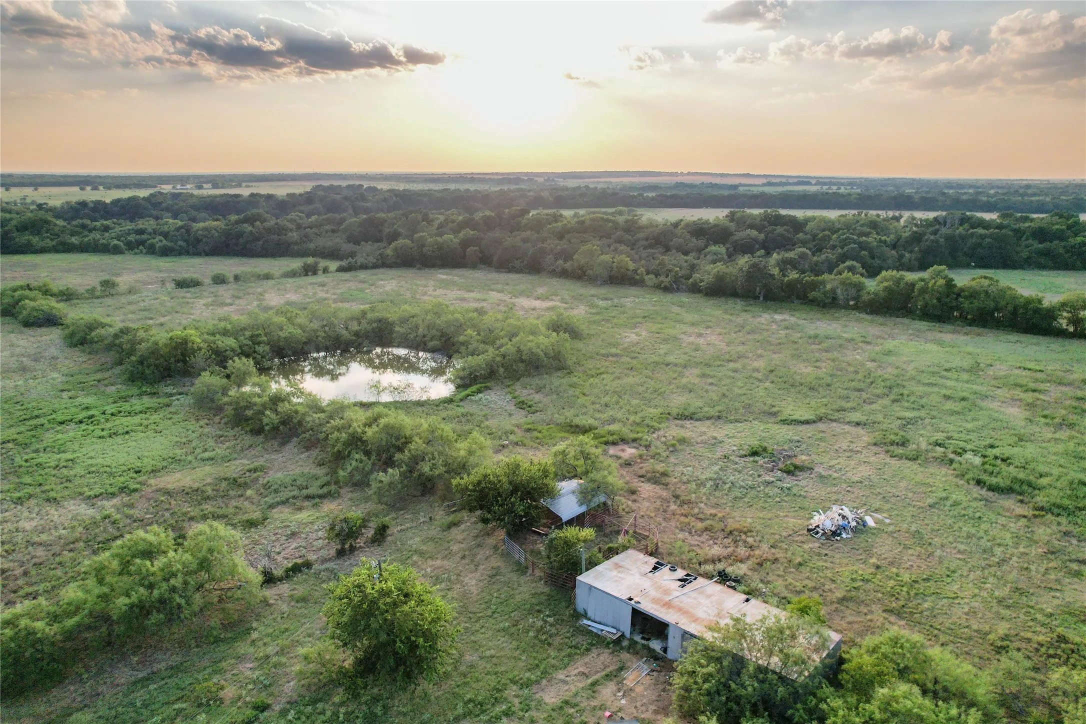 Ranch For Sale in Limestone County , TBD FM 147, Thornton, Texas 76687, 0, 0, Garage spaces, 0 Sqft, built in 0, Price $160,000, mls#21353266, Real Estate Agent in Thornton, Homes For Sale in Limestone county, Homes For Sale in Thornton, Realtor in Thornton Texas, Real Estate Brokerage Independent Realty Texas, Luminita Cordes Realtor