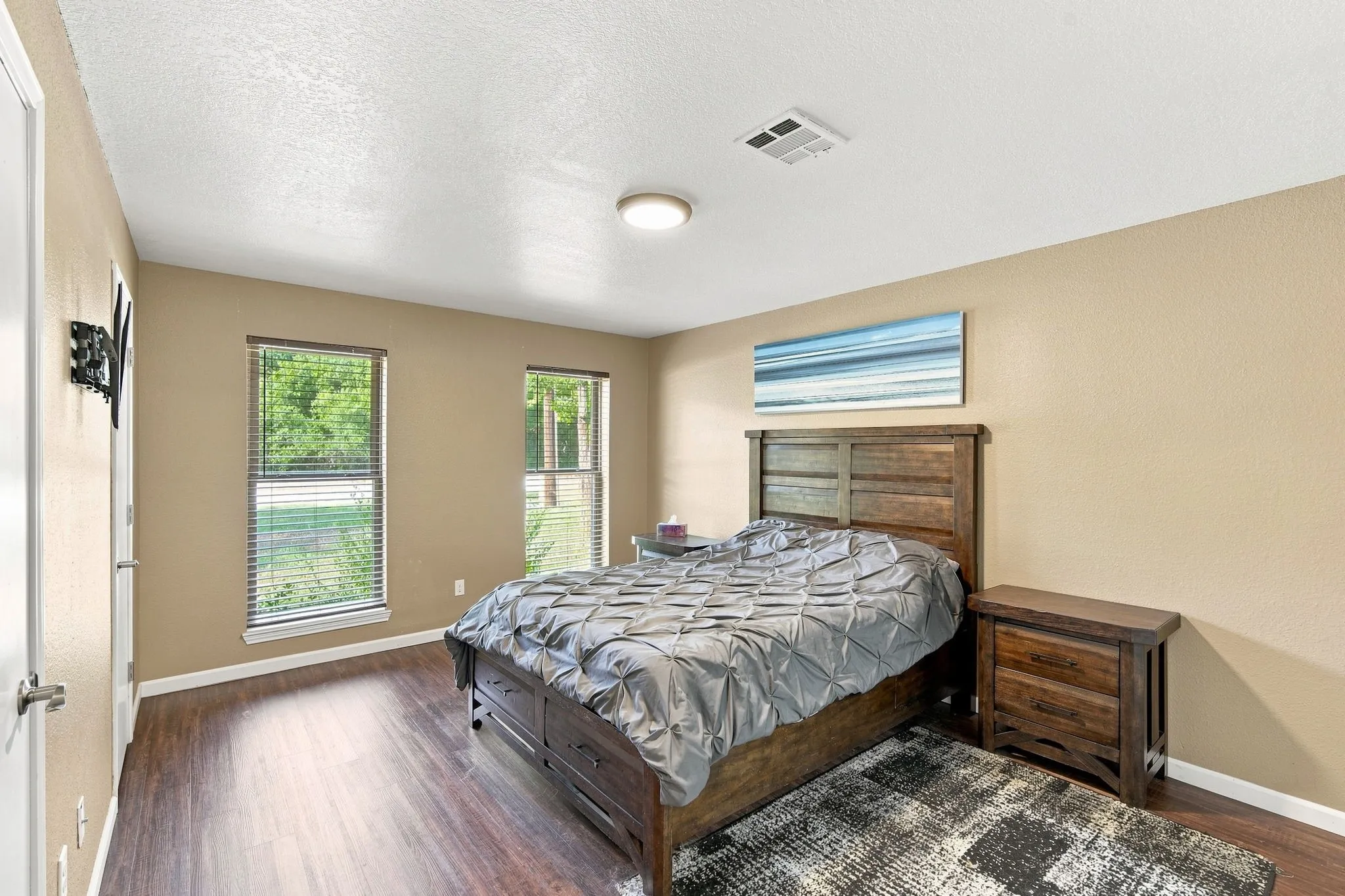 Single Family Residence For Sale in Hill County , 27172 Whispering Meadow Drive, Whitney, Texas 76692, 5 Bedroom, 4 Bathroom, 2 Garage spaces, 2,792 Sqft, built in 1996, mls#21350329, Real Estate Agent in Whitney, Homes For Sale in Hill county, Homes For Sale in Whitney, Realtor in Whitney Texas, Real Estate Brokerage Independent Realty Texas, Luminita Cordes Realtor