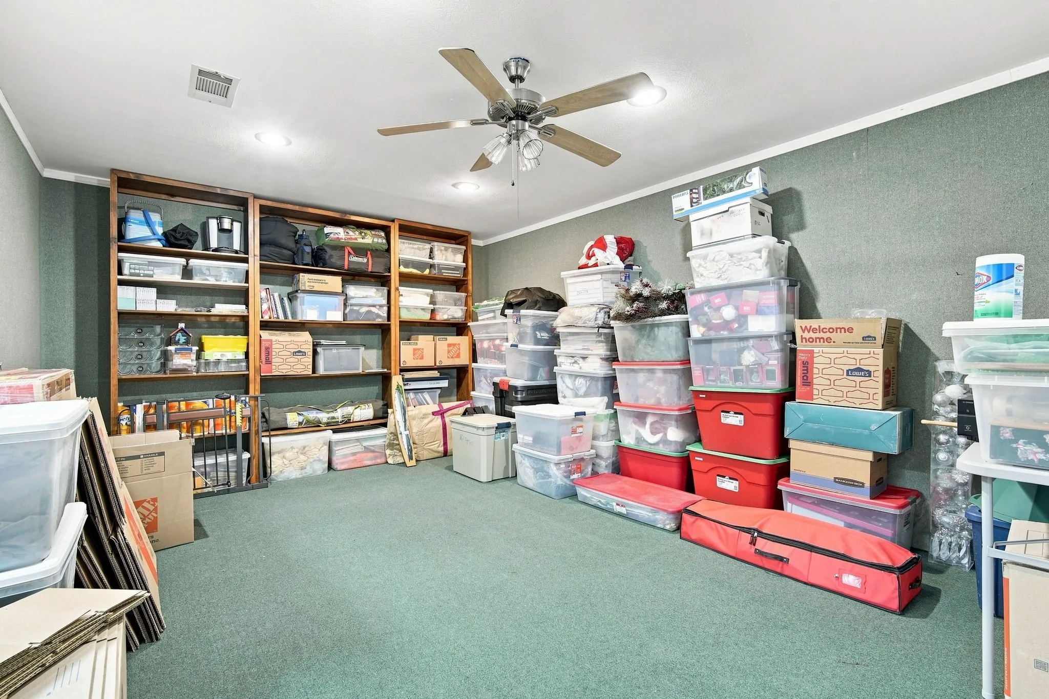 Single Family Residence For Sale in Hill County , 27172 Whispering Meadow Drive, Whitney, Texas 76692, 5 Bedroom, 4 Bathroom, 2 Garage spaces, 2,792 Sqft, built in 1996, mls#21350329, Real Estate Agent in Whitney, Homes For Sale in Hill county, Homes For Sale in Whitney, Realtor in Whitney Texas, Real Estate Brokerage Independent Realty Texas, Luminita Cordes Realtor