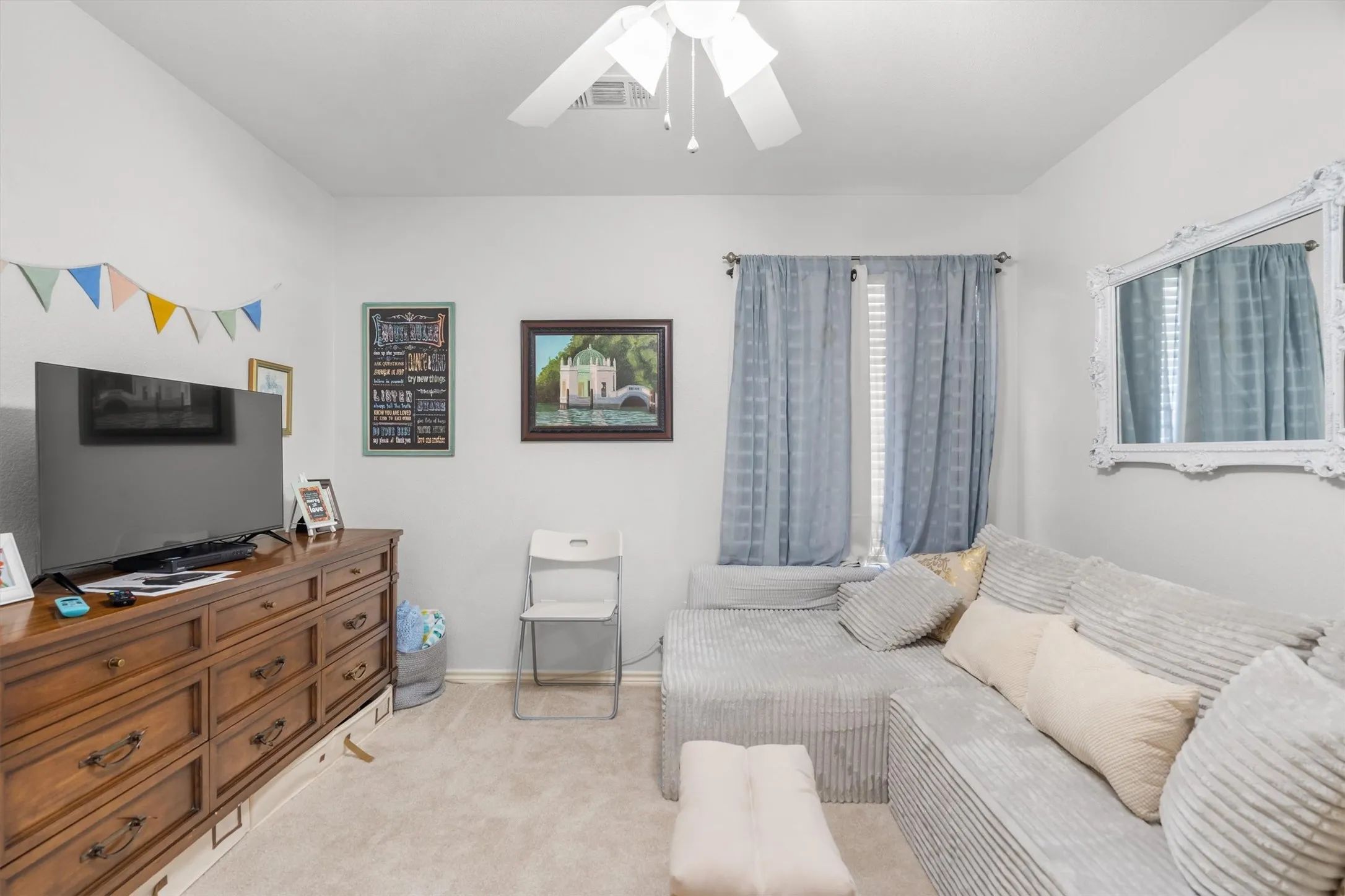 Single Family Residence For Sale in Denton County , 1712 Andover Lane, Corinth, Texas 76210, 4 Bedroom, 4 Bathroom, 2 Garage spaces, 2,690 Sqft, built in 1998, mls#21353121, Real Estate Agent in Corinth, Homes For Sale in Denton county, Homes For Sale in Corinth, Realtor in Corinth Texas, Real Estate Brokerage Independent Realty Texas, Luminita Cordes Realtor