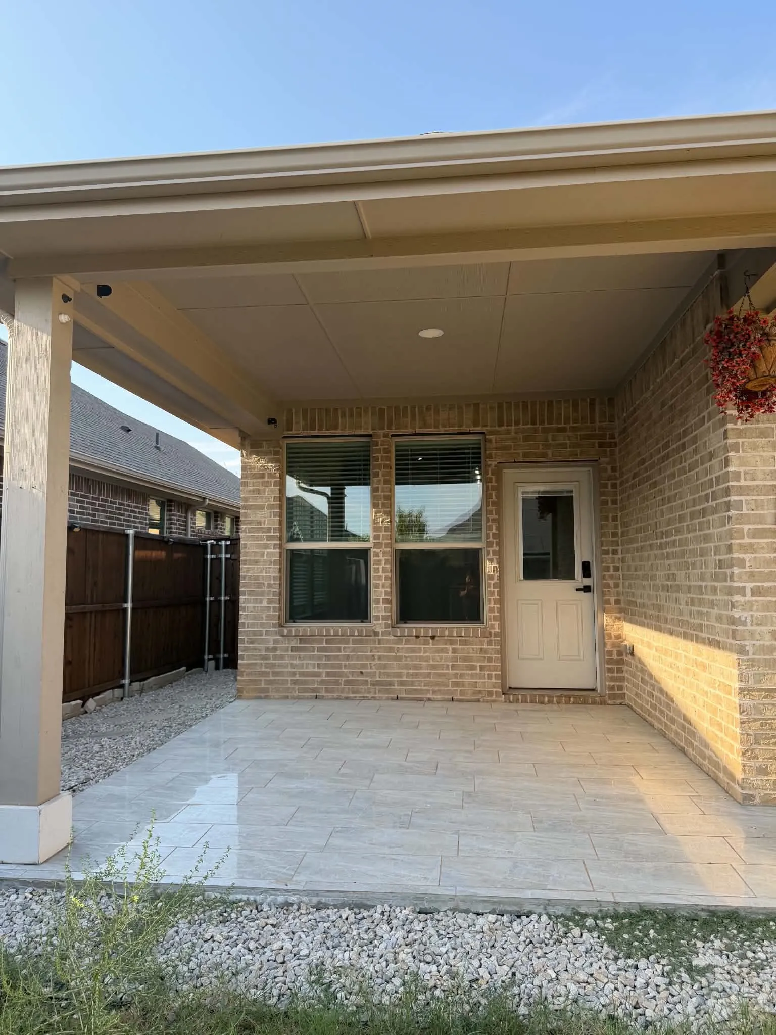 Single Family Residence For Sale in Denton County , 1033 Almond Street, Hickory Creek, Texas 75065, 4 Bedroom, 2 Bathroom, 2 Garage spaces, 1,809 Sqft, built in 2021, mls#21353277, Real Estate Agent in Hickory Creek, Homes For Sale in Denton county, Homes For Sale in Hickory Creek, Realtor in Hickory Creek Texas, Real Estate Brokerage Independent Realty Texas, Luminita Cordes Realtor