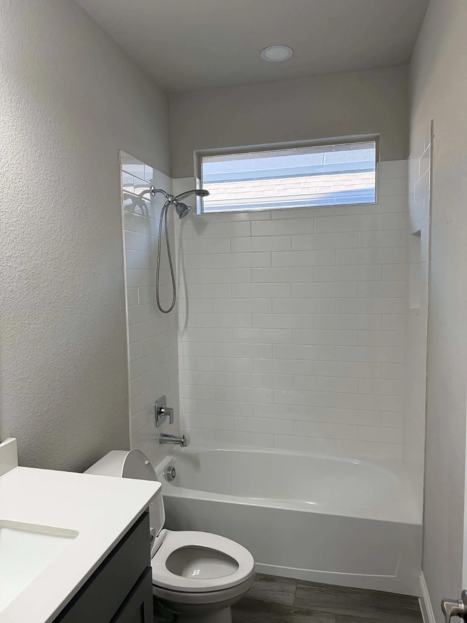 Single Family Residence For Sale in Denton County , 1033 Almond Street, Hickory Creek, Texas 75065, 4 Bedroom, 2 Bathroom, 2 Garage spaces, 1,809 Sqft, built in 2021, mls#21353277, Real Estate Agent in Hickory Creek, Homes For Sale in Denton county, Homes For Sale in Hickory Creek, Realtor in Hickory Creek Texas, Real Estate Brokerage Independent Realty Texas, Luminita Cordes Realtor