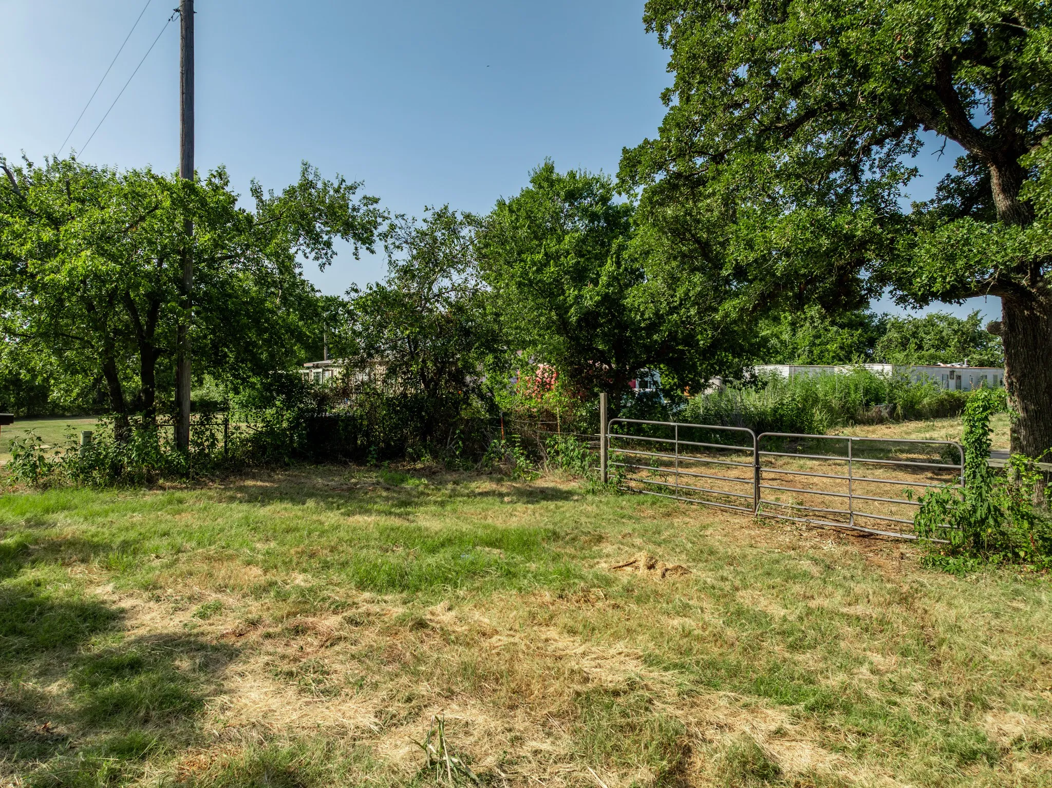 Unimproved Land For Sale in Hill County , TBD Hcr 1414, Blum, Texas 76627, 0, 0, Garage spaces, 0 Sqft, built in 0, Price $89,000, mls#21351970, Real Estate Agent in Blum, Homes For Sale in Hill county, Homes For Sale in Blum, Realtor in Blum Texas, Real Estate Brokerage Independent Realty Texas, Luminita Cordes Realtor