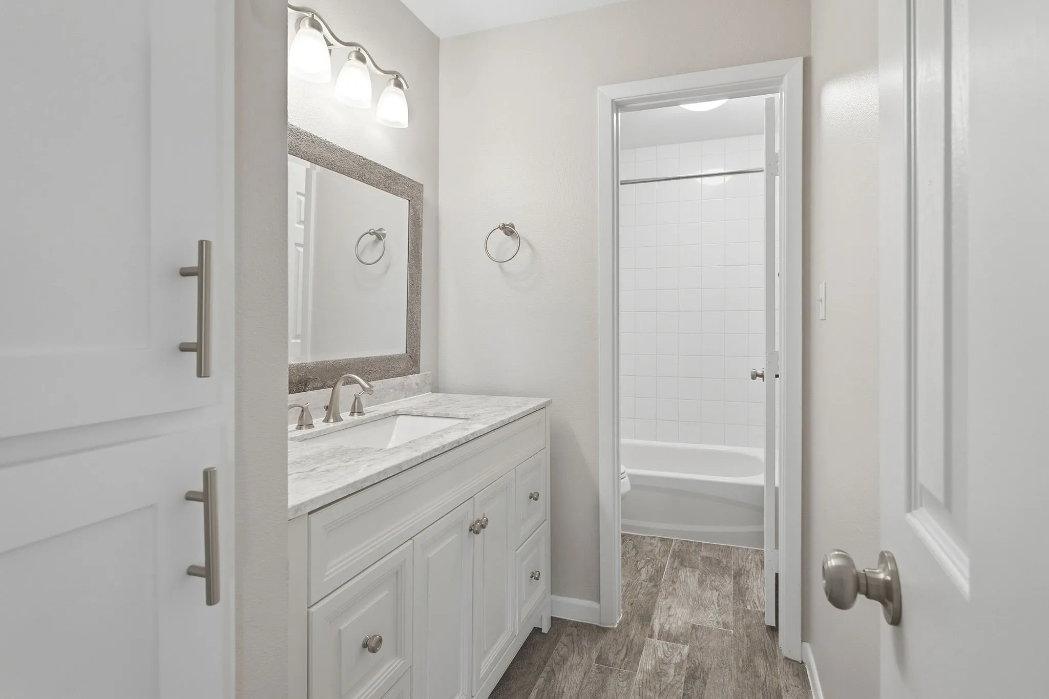 Condominium For Sale in Dallas County , 333 Melrose Drive 31D, Richardson, Texas 75080, 2 Bedroom, 2 Bathroom, Garage spaces, 1,377 Sqft, built in 2017, mls#21353046, Real Estate Agent in Richardson, Homes For Sale in Dallas county, Homes For Sale in Richardson, Realtor in Richardson Texas, Real Estate Brokerage Independent Realty Texas, Luminita Cordes Realtor