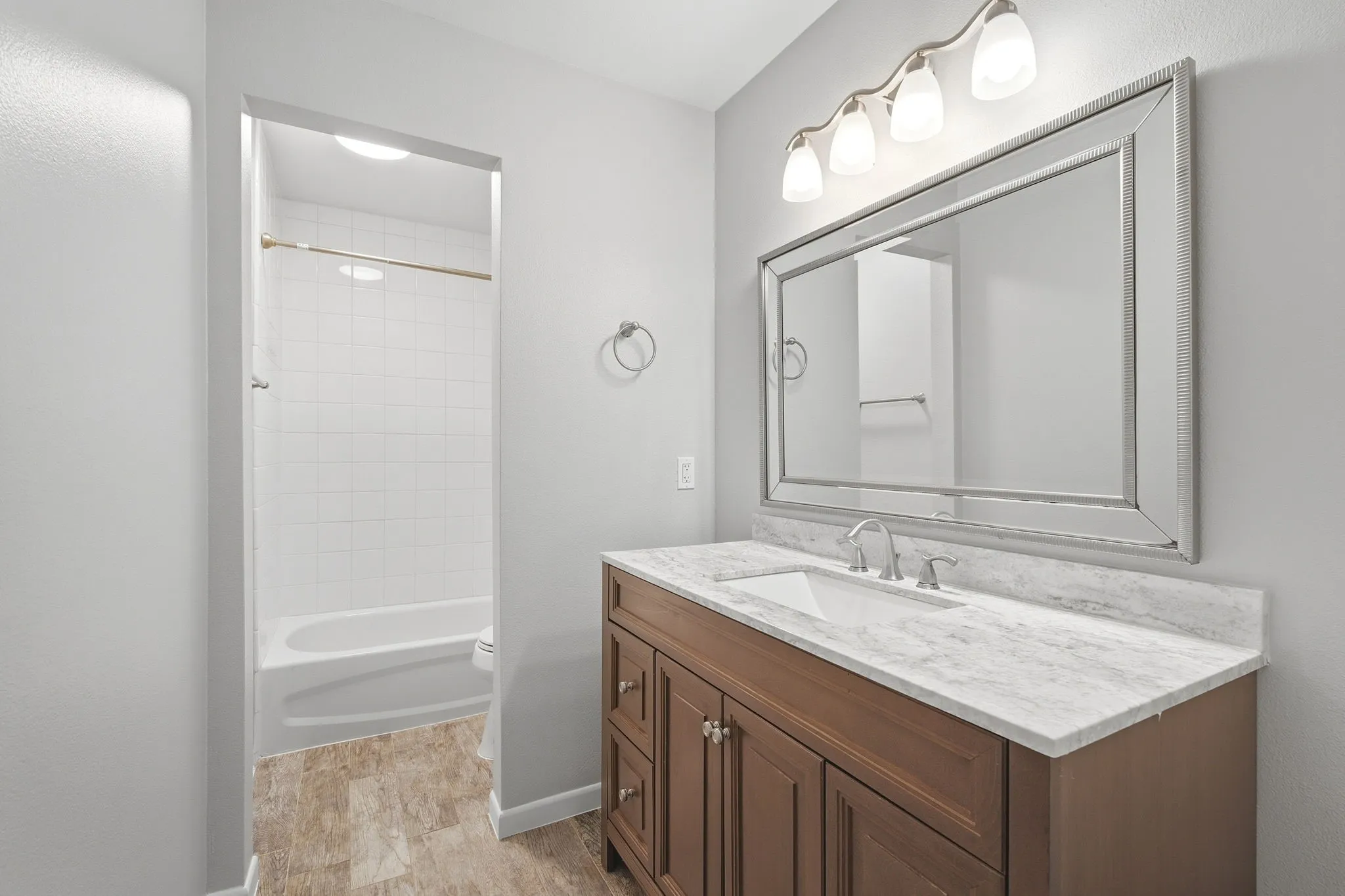 Condominium For Sale in Dallas County , 333 Melrose Drive 31D, Richardson, Texas 75080, 2 Bedroom, 2 Bathroom, Garage spaces, 1,377 Sqft, built in 2017, mls#21353046, Real Estate Agent in Richardson, Homes For Sale in Dallas county, Homes For Sale in Richardson, Realtor in Richardson Texas, Real Estate Brokerage Independent Realty Texas, Luminita Cordes Realtor