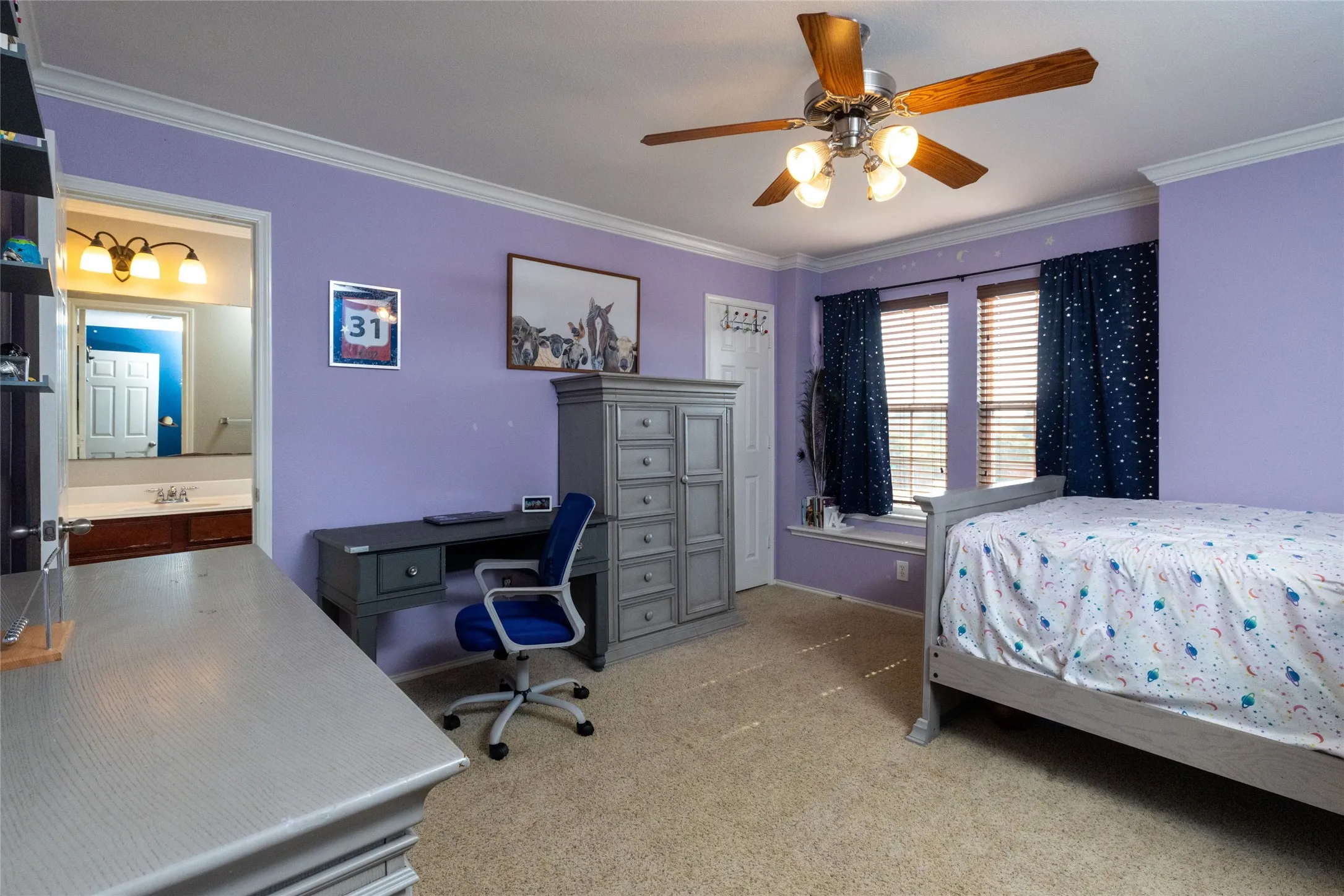 Single Family Residence For Sale in Denton County , 15647 Gatehouse Drive, Fort Worth, Texas 76262, 4 Bedroom, 4 Bathroom, 3 Garage spaces, 3,278 Sqft, built in 2008, mls#21351528, Real Estate Agent in Fort Worth, Homes For Sale in Denton county, Homes For Sale in Fort Worth, Realtor in Fort Worth Texas, Real Estate Brokerage Independent Realty Texas, Luminita Cordes Realtor