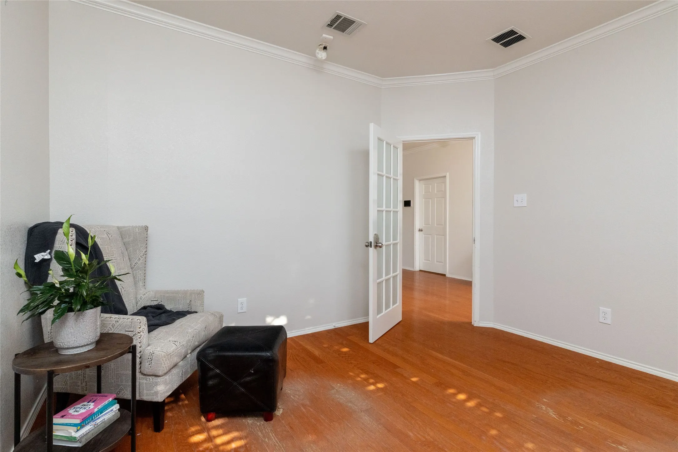 Single Family Residence For Sale in Denton County , 15647 Gatehouse Drive, Fort Worth, Texas 76262, 4 Bedroom, 4 Bathroom, 3 Garage spaces, 3,278 Sqft, built in 2008, mls#21351528, Real Estate Agent in Fort Worth, Homes For Sale in Denton county, Homes For Sale in Fort Worth, Realtor in Fort Worth Texas, Real Estate Brokerage Independent Realty Texas, Luminita Cordes Realtor