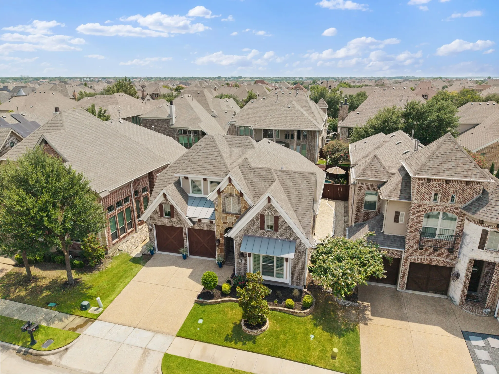 Single Family Residence For Sale in Denton County , 3504 Ashley Gardens, The Colony, Texas 75056, 3 Bedroom, 2 Bathroom, 2 Garage spaces, 2,403 Sqft, built in 2013, mls#21353287, Real Estate Agent in The Colony, Homes For Sale in Denton county, Homes For Sale in The Colony, Realtor in The Colony Texas, Real Estate Brokerage Independent Realty Texas, Luminita Cordes Realtor