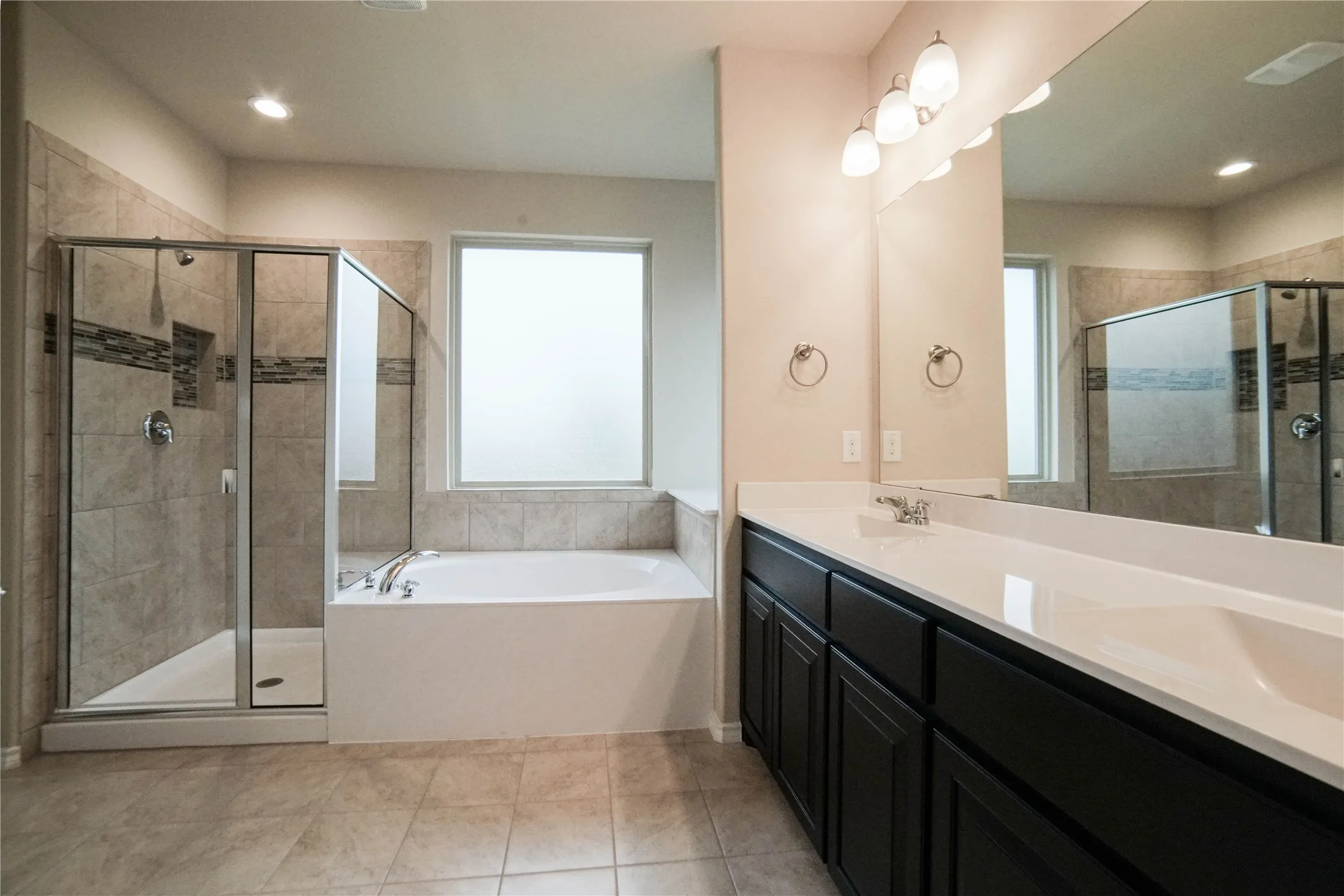 Single Family Residence For Rent in Denton County , 4004 Stone Trail Drive, Denton, Texas 76210, 4 Bedroom, 2 Bathroom, 2 Garage spaces, 1,820 Sqft, built in 2017, mls#21351465, Real Estate Agent in Denton, Homes For Rent in Denton county, Homes For Rent in Denton, Realtor in Denton Texas, Real Estate Brokerage Independent Realty Texas, Luminita Cordes Realtor