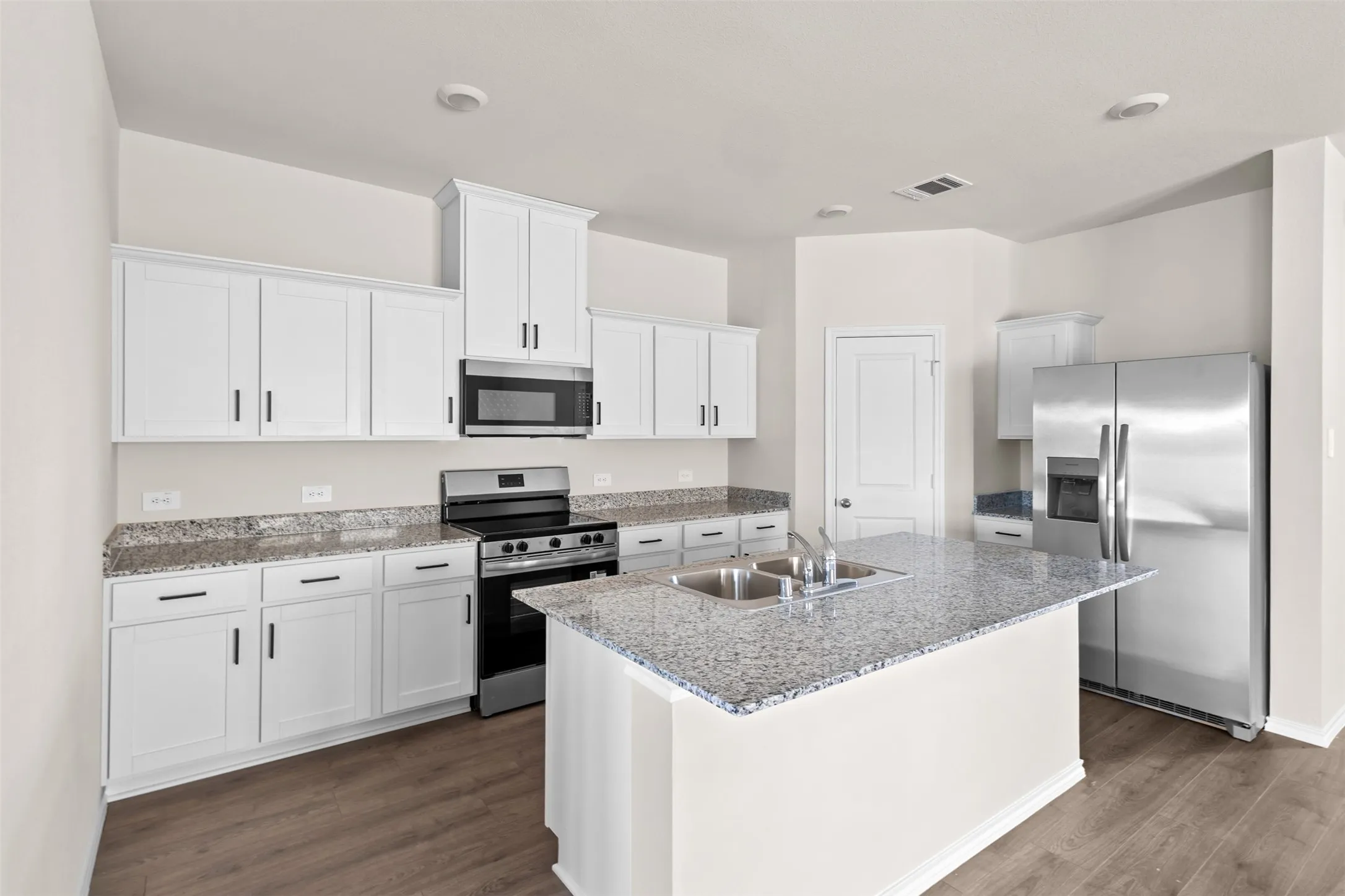 Single Family Residence For Rent in Grayson County , 4611 Carnation Drive, Sherman, Texas 75090, 4 Bedroom, 3 Bathroom, 2 Garage spaces, 2,378 Sqft, built in 2026, mls#21339168, Real Estate Agent in Sherman, Homes For Rent in Grayson county, Homes For Rent in Sherman, Realtor in Sherman Texas, Real Estate Brokerage Independent Realty Texas, Luminita Cordes Realtor