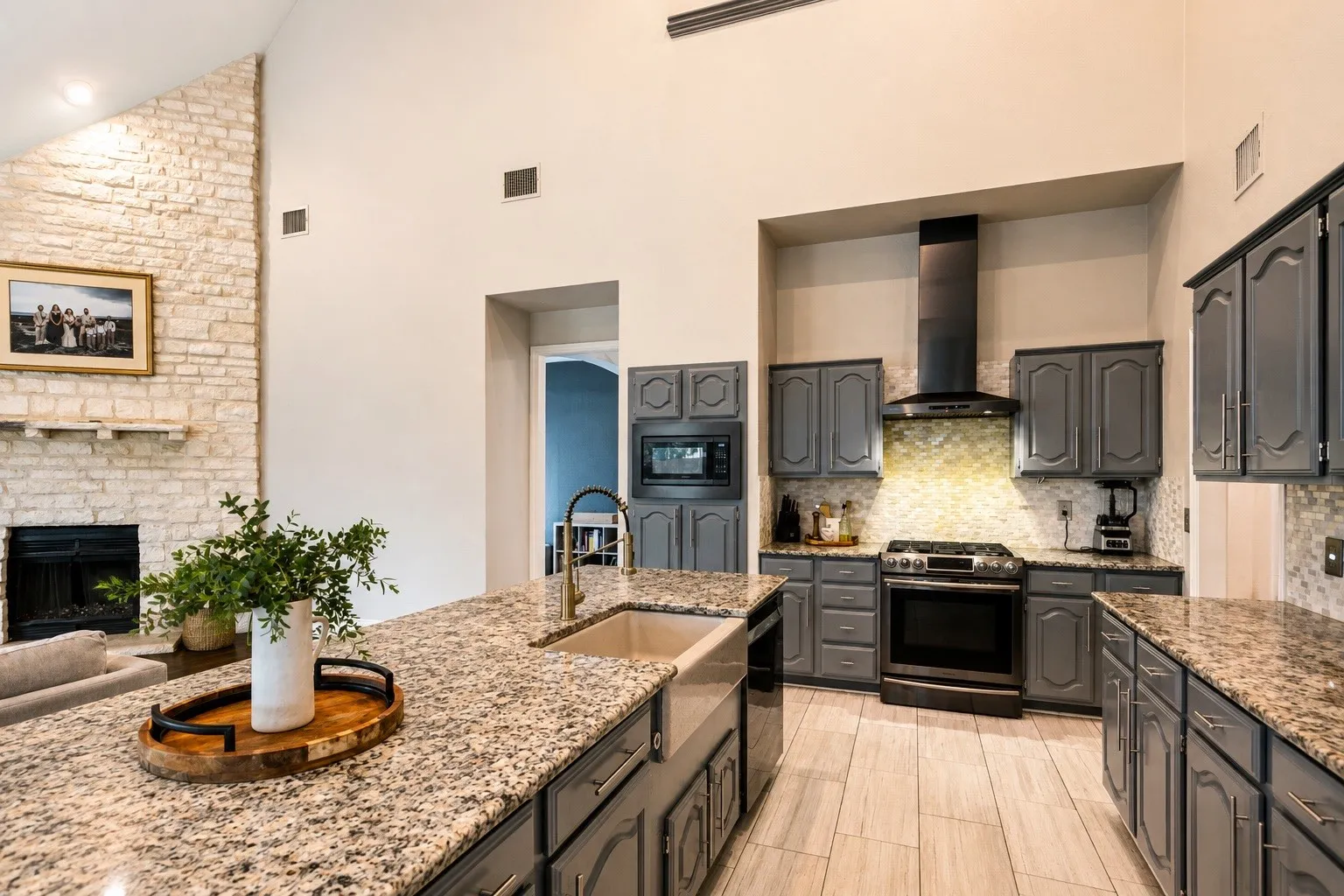 Single Family Residence For Sale in Collin County , 1720 Endicott Drive, Plano, Texas 75025, 4 Bedroom, 4 Bathroom, 2 Garage spaces, 3,463 Sqft, built in 1991, mls#21337955, Real Estate Agent in Plano, Homes For Sale in Collin county, Homes For Sale in Plano, Realtor in Plano Texas, Real Estate Brokerage Independent Realty Texas, Luminita Cordes Realtor