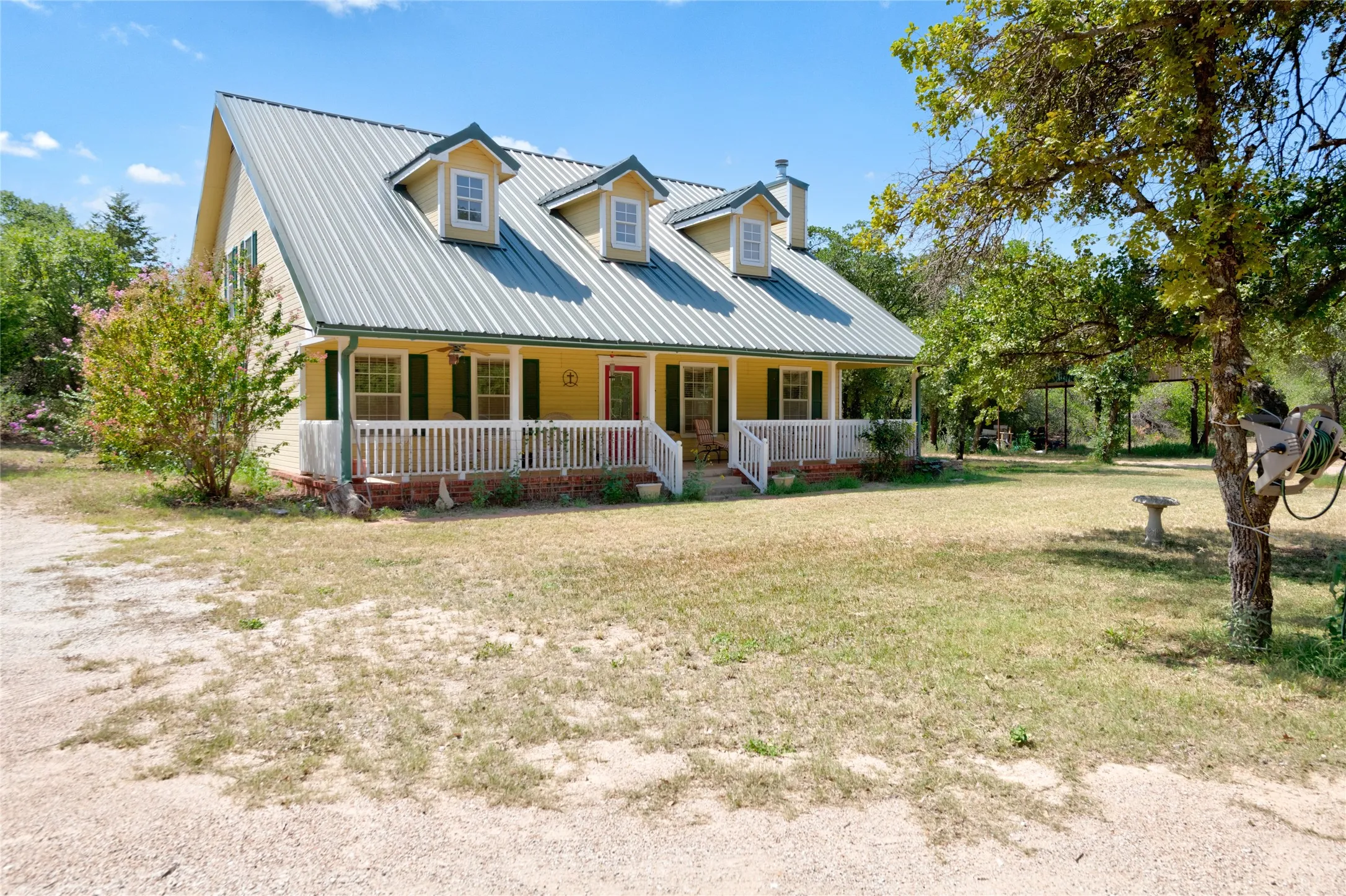 Farm For Sale in Jones County , 9684 FM3326, Hawley, Texas 79525, 3 Bedroom, 2 Bathroom, Garage spaces, 1,958 Sqft, built in 2000, mls#21352799, Real Estate Agent in Hawley, Homes For Sale in Jones county, Homes For Sale in Hawley, Realtor in Hawley Texas, Real Estate Brokerage Independent Realty Texas, Luminita Cordes Realtor