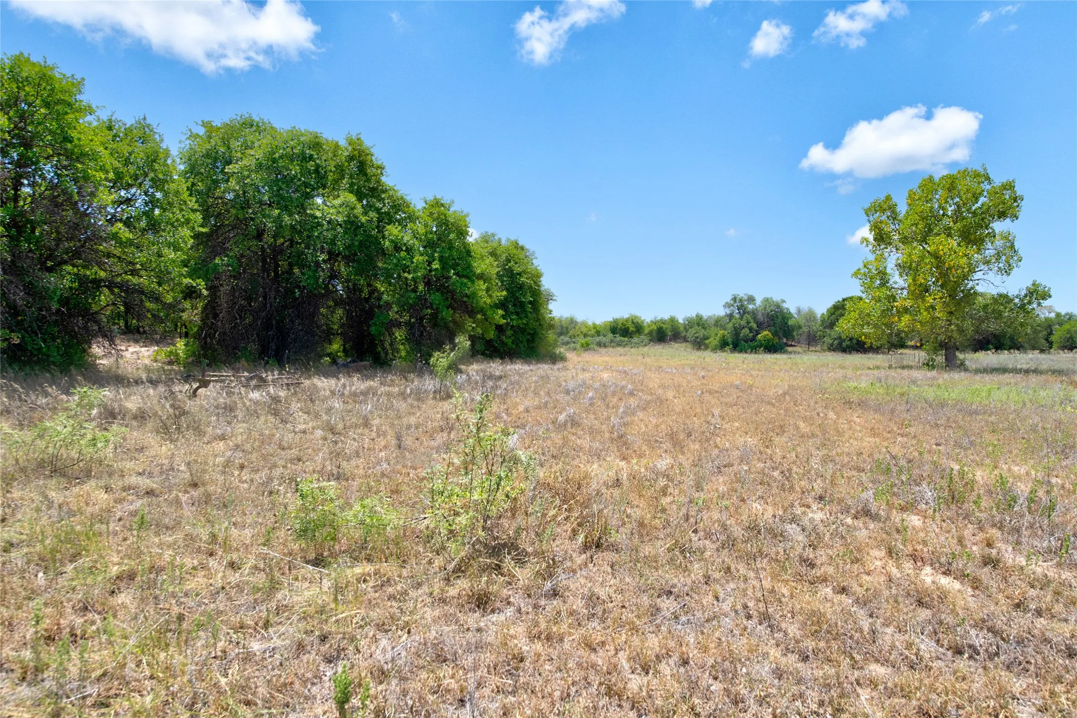 Farm For Sale in Jones County , 9684 FM3326, Hawley, Texas 79525, 3 Bedroom, 2 Bathroom, Garage spaces, 1,958 Sqft, built in 2000, mls#21352799, Real Estate Agent in Hawley, Homes For Sale in Jones county, Homes For Sale in Hawley, Realtor in Hawley Texas, Real Estate Brokerage Independent Realty Texas, Luminita Cordes Realtor