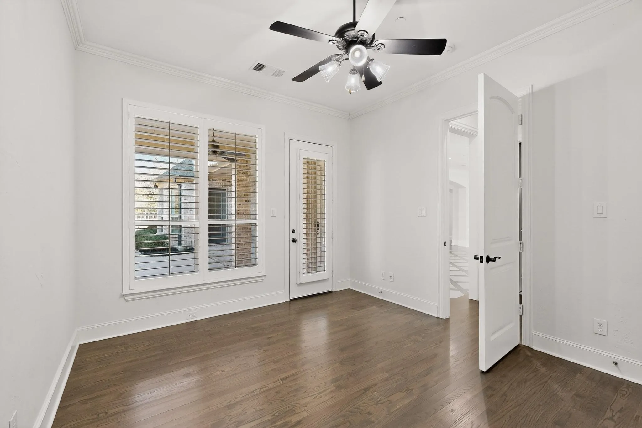 Single Family Residence For Sale in Collin County , 1220 Monica Drive, Allen, Texas 75013, 4 Bedroom, 5 Bathroom, 3 Garage spaces, 4,928 Sqft, built in 2008, mls#21353316, Real Estate Agent in Allen, Homes For Sale in Collin county, Homes For Sale in Allen, Realtor in Allen Texas, Real Estate Brokerage Independent Realty Texas, Luminita Cordes Realtor