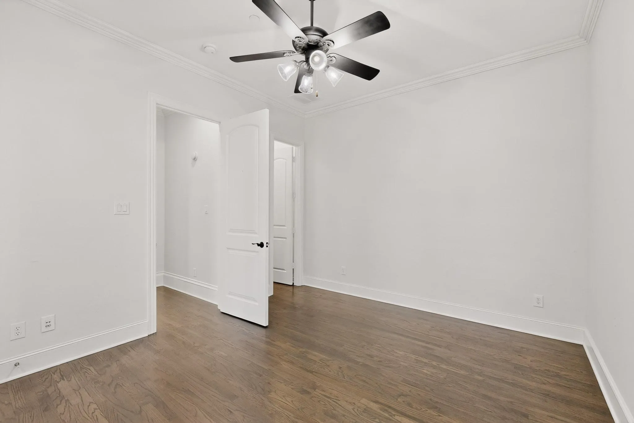 Single Family Residence For Sale in Collin County , 1220 Monica Drive, Allen, Texas 75013, 4 Bedroom, 5 Bathroom, 3 Garage spaces, 4,928 Sqft, built in 2008, mls#21353316, Real Estate Agent in Allen, Homes For Sale in Collin county, Homes For Sale in Allen, Realtor in Allen Texas, Real Estate Brokerage Independent Realty Texas, Luminita Cordes Realtor