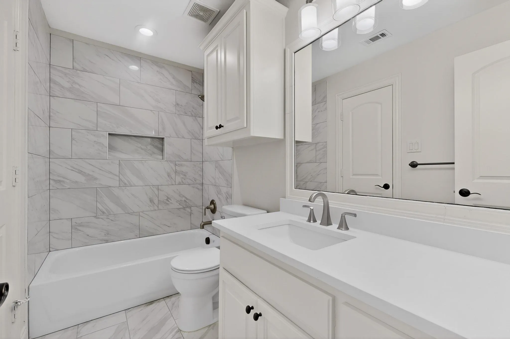 Single Family Residence For Sale in Collin County , 1220 Monica Drive, Allen, Texas 75013, 4 Bedroom, 5 Bathroom, 3 Garage spaces, 4,928 Sqft, built in 2008, mls#21353316, Real Estate Agent in Allen, Homes For Sale in Collin county, Homes For Sale in Allen, Realtor in Allen Texas, Real Estate Brokerage Independent Realty Texas, Luminita Cordes Realtor