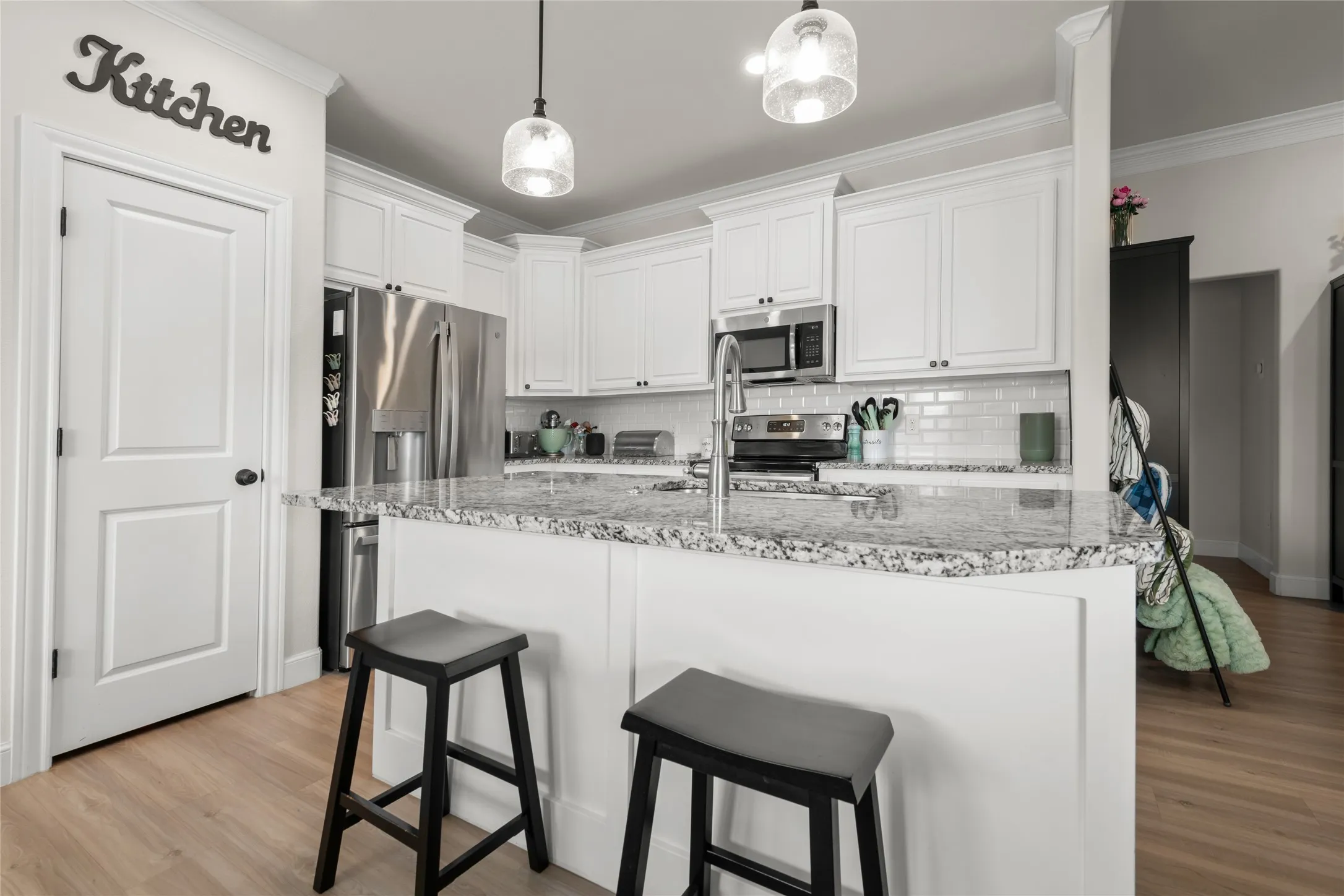 Single Family Residence For Sale in Taylor County , 343 Sweet Pea Path, Abilene, Texas 79602, 3 Bedroom, 2 Bathroom, 2 Garage spaces, 1,595 Sqft, built in 2020, mls#21349293, Real Estate Agent in Abilene, Homes For Sale in Taylor county, Homes For Sale in Abilene, Realtor in Abilene Texas, Real Estate Brokerage Independent Realty Texas, Luminita Cordes Realtor