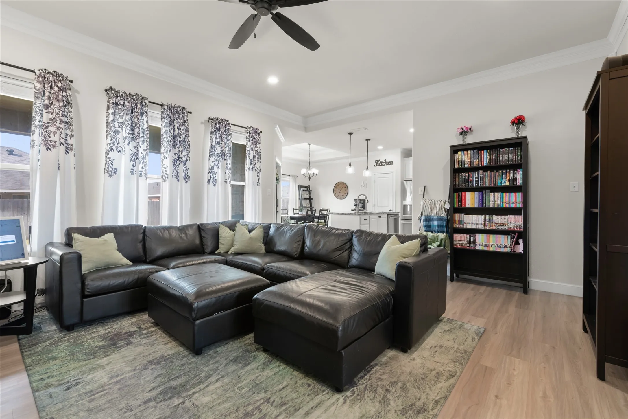 Single Family Residence For Sale in Taylor County , 343 Sweet Pea Path, Abilene, Texas 79602, 3 Bedroom, 2 Bathroom, 2 Garage spaces, 1,595 Sqft, built in 2020, mls#21349293, Real Estate Agent in Abilene, Homes For Sale in Taylor county, Homes For Sale in Abilene, Realtor in Abilene Texas, Real Estate Brokerage Independent Realty Texas, Luminita Cordes Realtor
