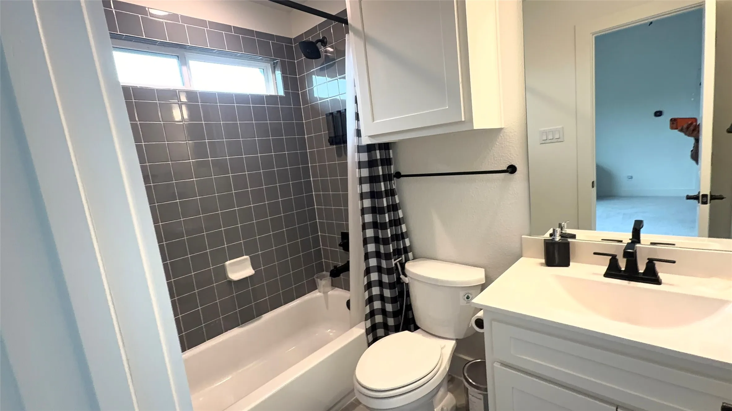 Single Family Residence For Rent in Collin County , 3400 Cross Shore Drive, Anna, Texas 75409, 5 Bedrooms, 4 Bathrooms, 2 Garage spaces, 2,840 Sqft, built in 2024, Price $2,995, mls#21353340, Real Estate Agent in Anna, Homes For Rent in Collin county, Homes For Rent in Anna, Realtor in Anna Texas, Real Estate Brokerage Independent Realty Texas, Luminita Cordes Realtor
