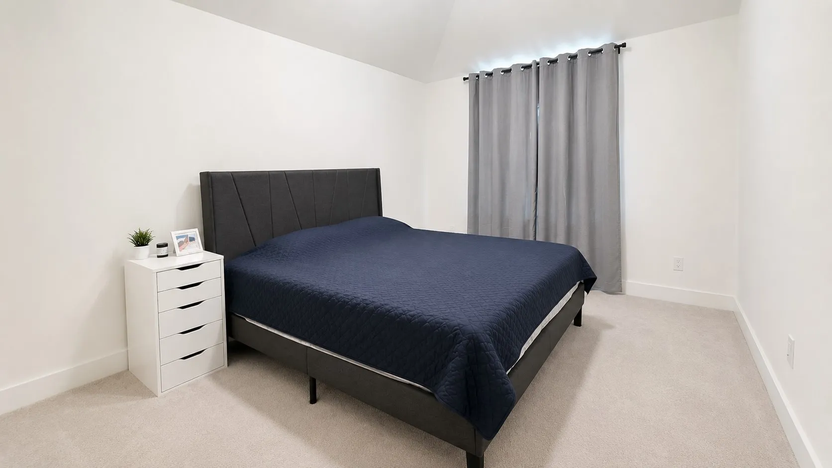 Single Family Residence For Rent in Collin County , 3400 Cross Shore Drive, Anna, Texas 75409, 5 Bedrooms, 4 Bathrooms, 2 Garage spaces, 2,840 Sqft, built in 2024, Price $2,995, mls#21353340, Real Estate Agent in Anna, Homes For Rent in Collin county, Homes For Rent in Anna, Realtor in Anna Texas, Real Estate Brokerage Independent Realty Texas, Luminita Cordes Realtor