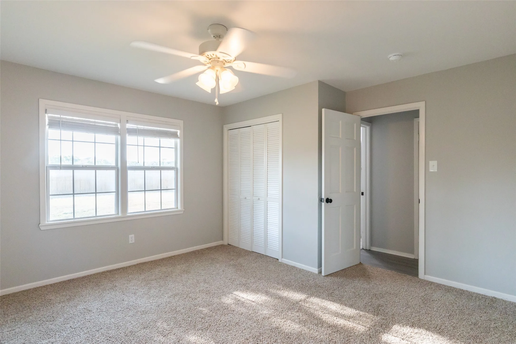 Single Family Residence For Sale in Callahan County , 821 Cherry Lane, Clyde, Texas 79510, 3 Bedroom, 2 Bathroom, Garage spaces, 1,620 Sqft, built in 1950, mls#21352812, Real Estate Agent in Clyde, Homes For Sale in Callahan county, Homes For Sale in Clyde, Realtor in Clyde Texas, Real Estate Brokerage Independent Realty Texas, Luminita Cordes Realtor