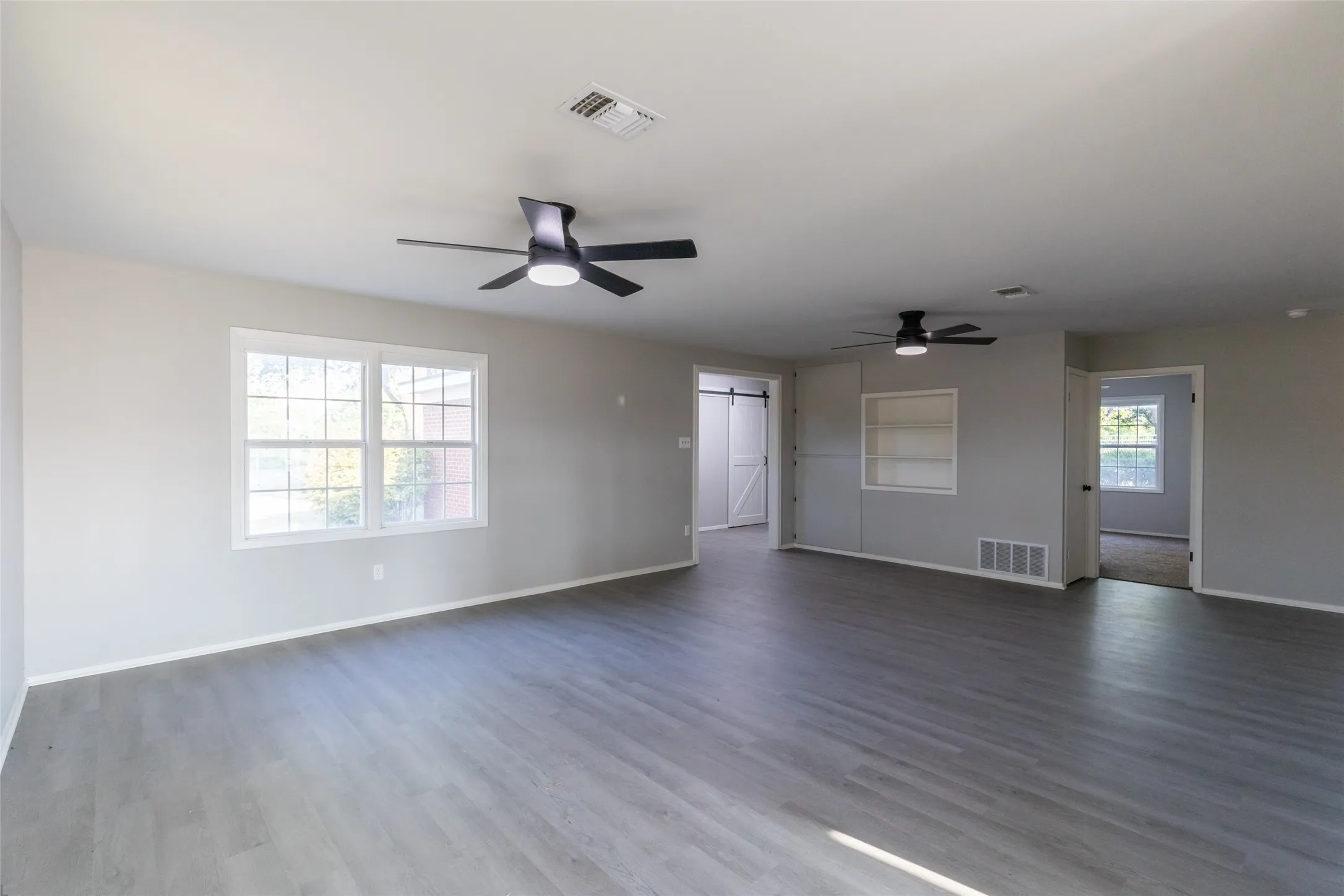 Single Family Residence For Sale in Callahan County , 821 Cherry Lane, Clyde, Texas 79510, 3 Bedroom, 2 Bathroom, Garage spaces, 1,620 Sqft, built in 1950, mls#21352812, Real Estate Agent in Clyde, Homes For Sale in Callahan county, Homes For Sale in Clyde, Realtor in Clyde Texas, Real Estate Brokerage Independent Realty Texas, Luminita Cordes Realtor