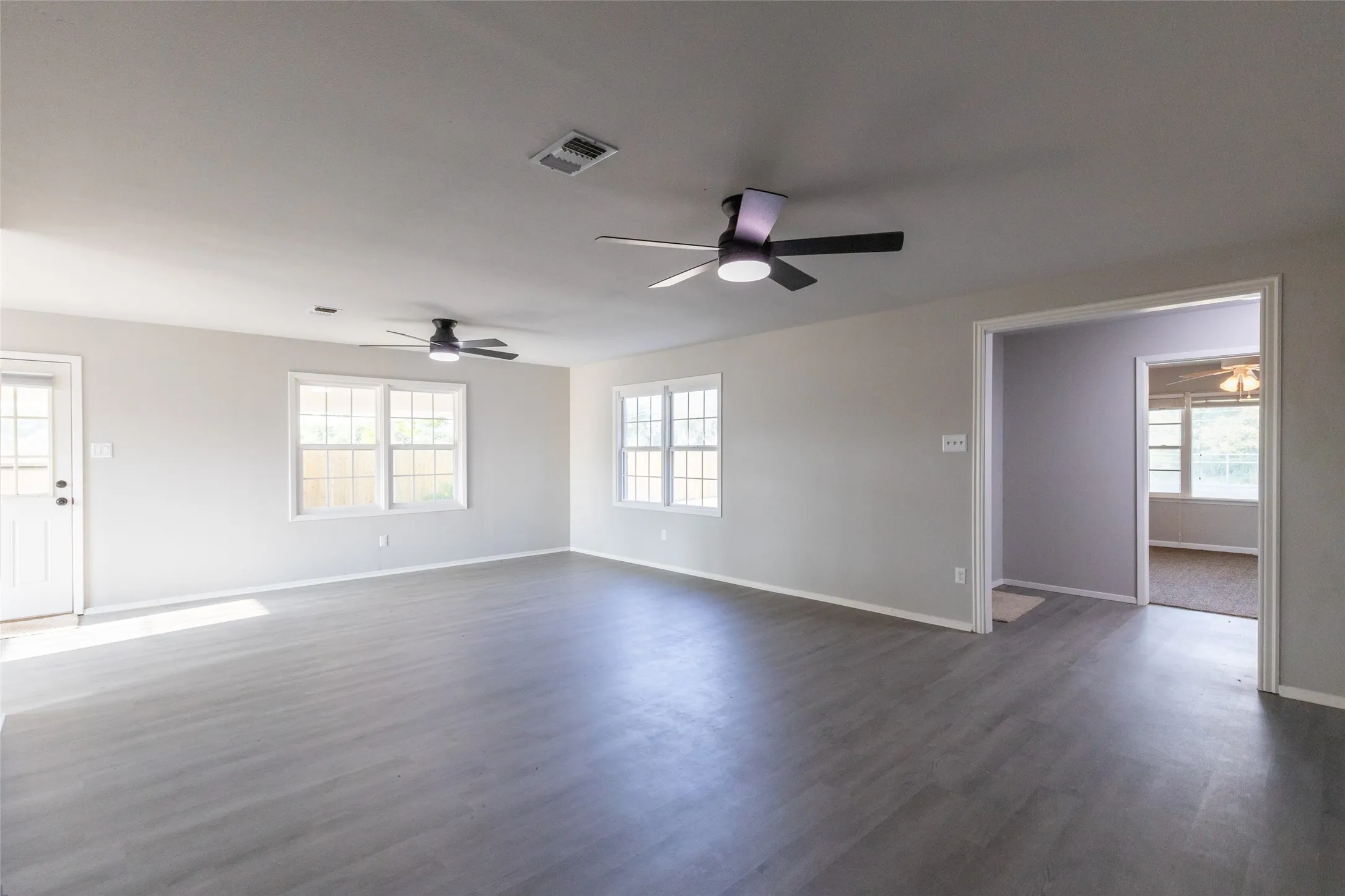 Single Family Residence For Sale in Callahan County , 821 Cherry Lane, Clyde, Texas 79510, 3 Bedroom, 2 Bathroom, Garage spaces, 1,620 Sqft, built in 1950, mls#21352812, Real Estate Agent in Clyde, Homes For Sale in Callahan county, Homes For Sale in Clyde, Realtor in Clyde Texas, Real Estate Brokerage Independent Realty Texas, Luminita Cordes Realtor