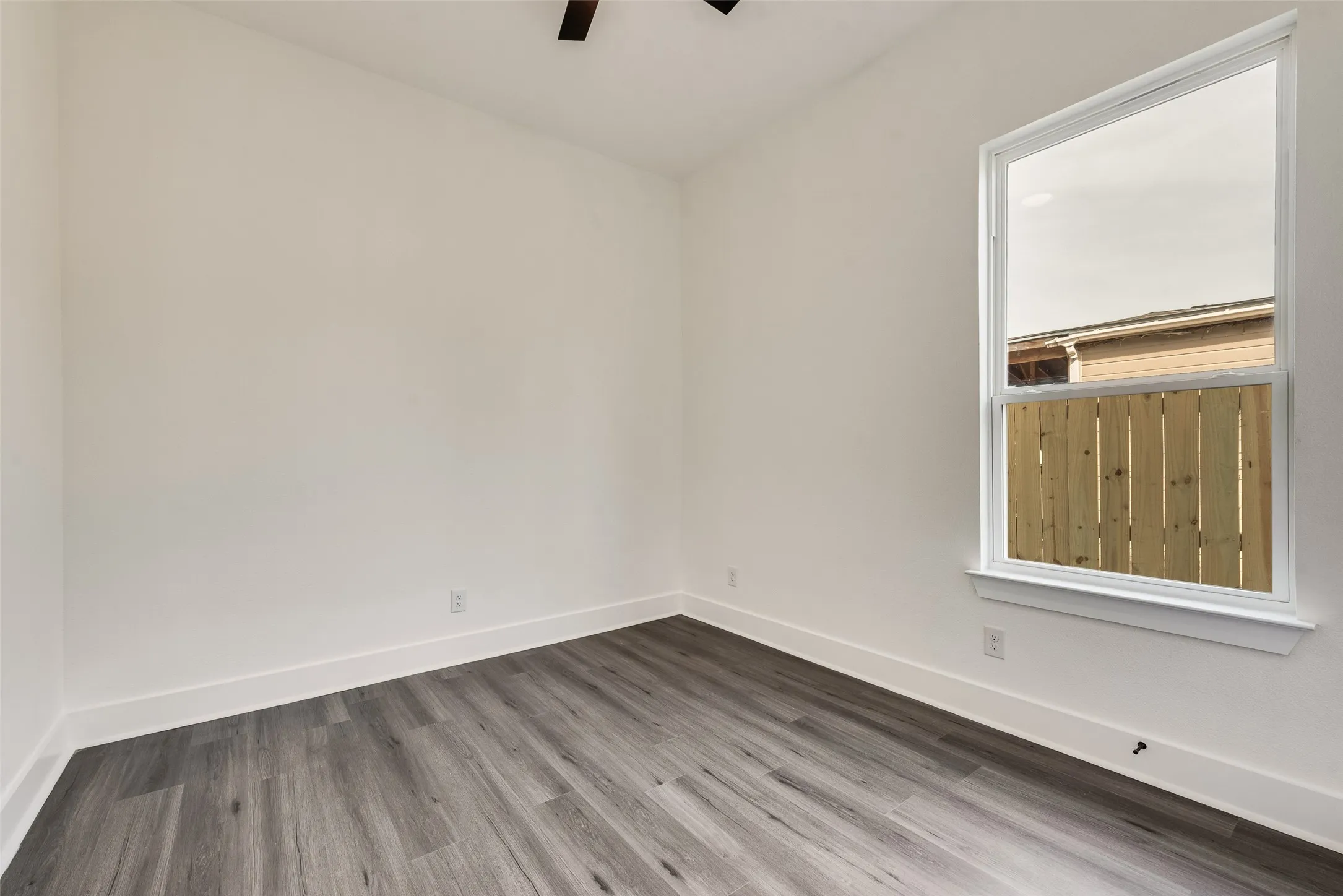 Single Family Residence For Sale in Dallas County , 3811 Aransas Street, Dallas, Texas 75212, 4 Bedroom, 2 Bathroom, 2 Garage spaces, 1,745 Sqft, built in 2026, mls#21353347, Real Estate Agent in Dallas, Homes For Sale in Dallas county, Homes For Sale in Dallas, Realtor in Dallas Texas, Real Estate Brokerage Independent Realty Texas, Luminita Cordes Realtor