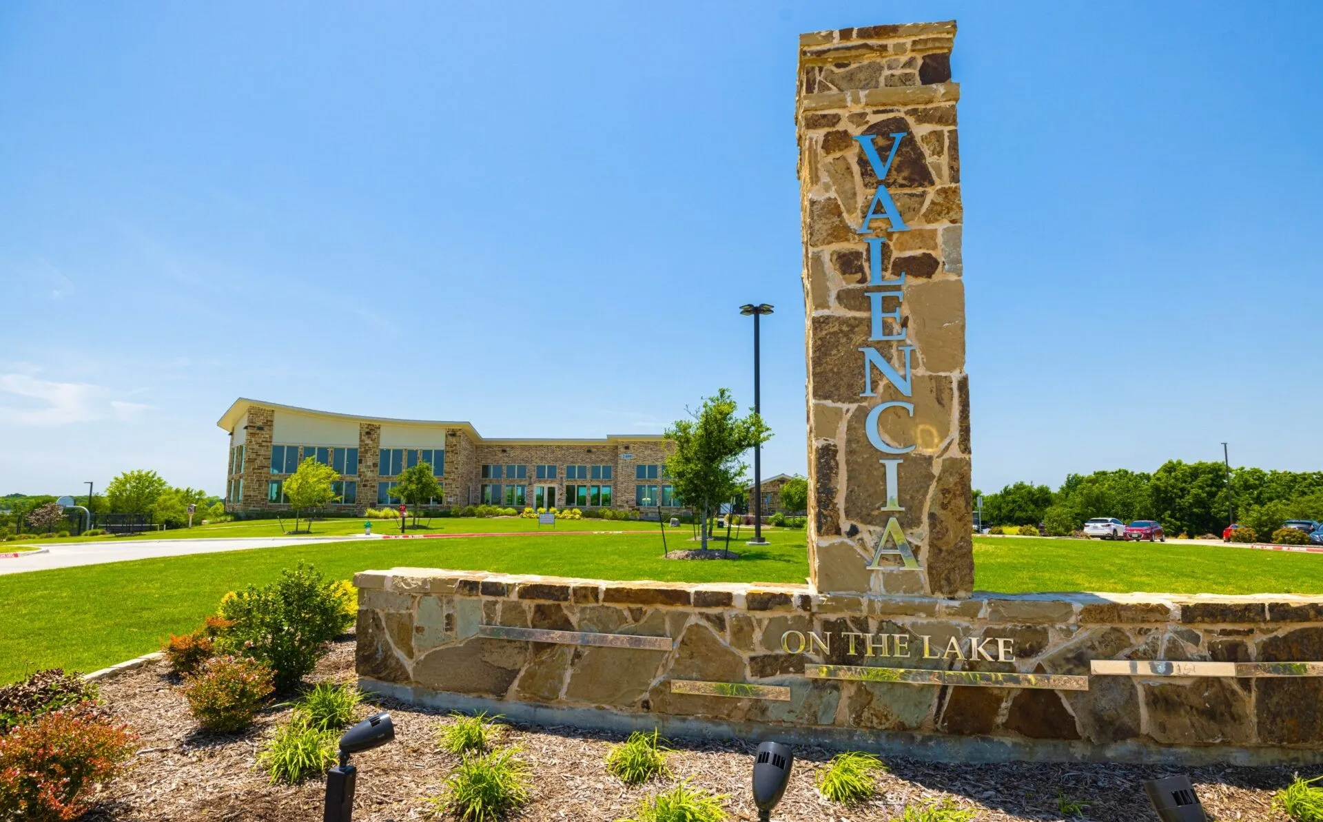 Single Family Residence For Rent in Denton County , 2104 Barx Drive, Little Elm, Texas 75068, 3 Bedroom, 2 Bathroom, 2 Garage spaces, 1,745 Sqft, built in 2018, mls#21353348, Real Estate Agent in Little Elm, Homes For Rent in Denton county, Homes For Rent in Little Elm, Realtor in Little Elm Texas, Real Estate Brokerage Independent Realty Texas, Luminita Cordes Realtor