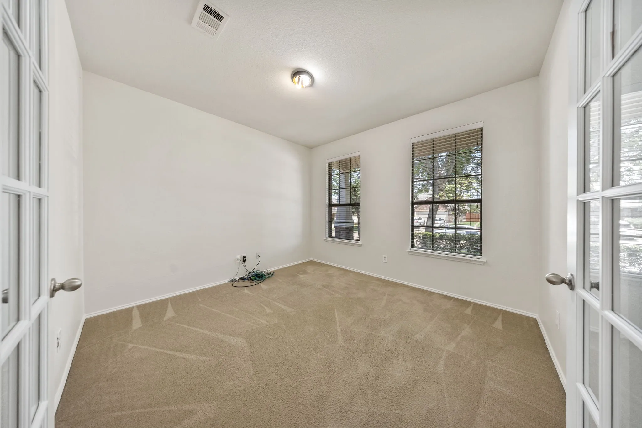 Single Family Residence For Sale in Collin County , 5117 Blackwood Drive, Mc Kinney, Texas 75071, 5 Bedroom, 4 Bathroom, 3 Garage spaces, 3,376 Sqft, built in 2006, mls#21338799, Real Estate Agent in Mc Kinney, Homes For Sale in Collin county, Homes For Sale in Mc Kinney, Realtor in Mc Kinney Texas, Real Estate Brokerage Independent Realty Texas, Luminita Cordes Realtor