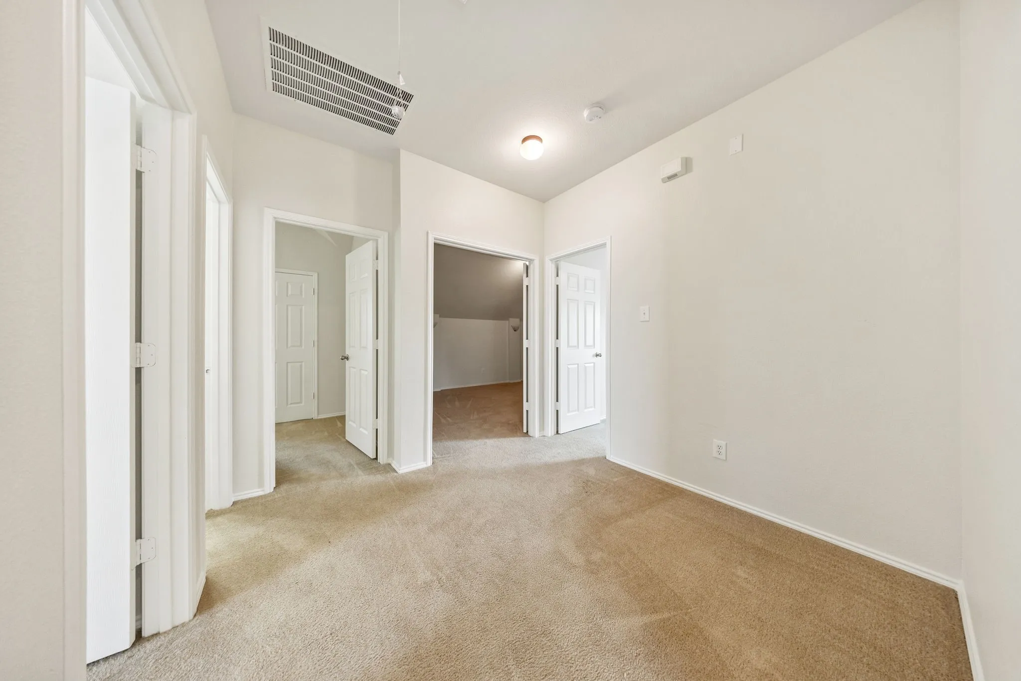 Single Family Residence For Sale in Collin County , 5117 Blackwood Drive, Mc Kinney, Texas 75071, 5 Bedroom, 4 Bathroom, 3 Garage spaces, 3,376 Sqft, built in 2006, mls#21338799, Real Estate Agent in Mc Kinney, Homes For Sale in Collin county, Homes For Sale in Mc Kinney, Realtor in Mc Kinney Texas, Real Estate Brokerage Independent Realty Texas, Luminita Cordes Realtor