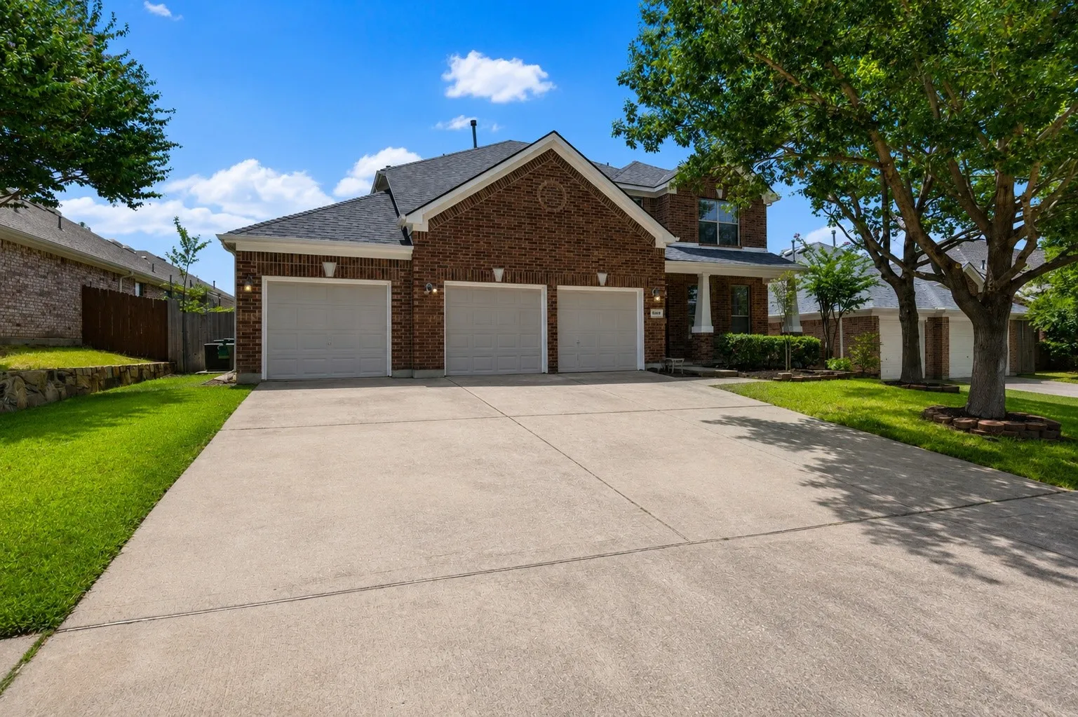 Single Family Residence For Sale in Collin County , 5117 Blackwood Drive, Mc Kinney, Texas 75071, 5 Bedroom, 4 Bathroom, 3 Garage spaces, 3,376 Sqft, built in 2006, mls#21338799, Real Estate Agent in Mc Kinney, Homes For Sale in Collin county, Homes For Sale in Mc Kinney, Realtor in Mc Kinney Texas, Real Estate Brokerage Independent Realty Texas, Luminita Cordes Realtor