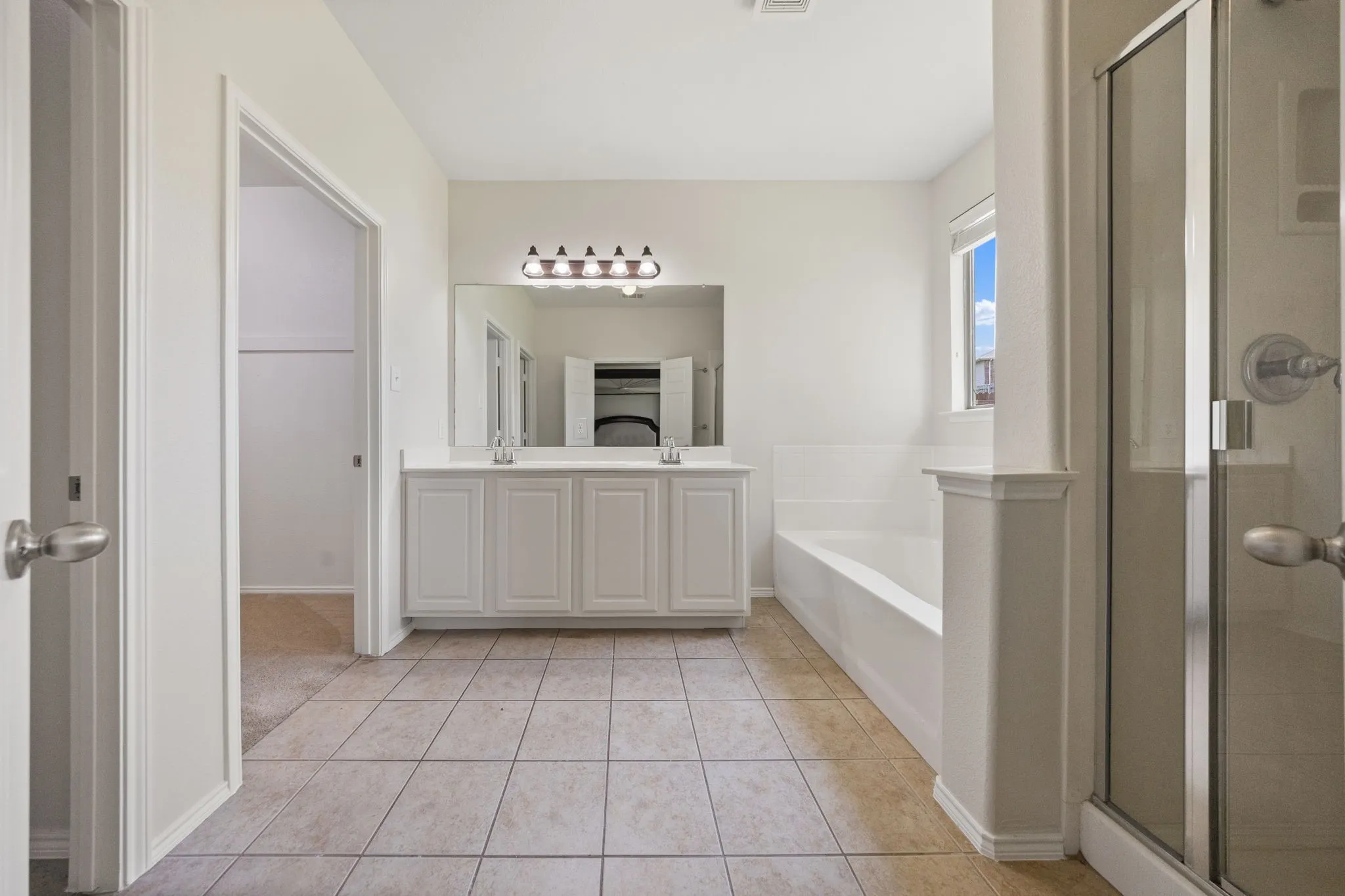 Single Family Residence For Sale in Collin County , 5117 Blackwood Drive, Mc Kinney, Texas 75071, 5 Bedroom, 4 Bathroom, 3 Garage spaces, 3,376 Sqft, built in 2006, mls#21338799, Real Estate Agent in Mc Kinney, Homes For Sale in Collin county, Homes For Sale in Mc Kinney, Realtor in Mc Kinney Texas, Real Estate Brokerage Independent Realty Texas, Luminita Cordes Realtor