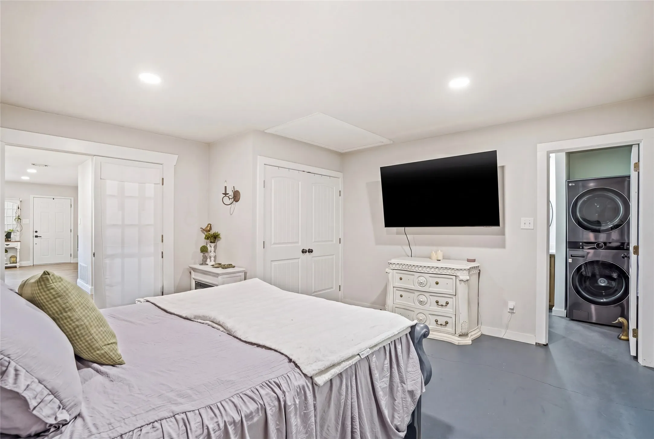 Single Family Residence For Sale in Rockwall County , 902 Williams Street, Rockwall, Texas 75087, 3 Bedroom, 2 Bathroom, Garage spaces, 1,516 Sqft, built in 1985, mls#21352006, Real Estate Agent in Rockwall, Homes For Sale in Rockwall county, Homes For Sale in Rockwall, Realtor in Rockwall Texas, Real Estate Brokerage Independent Realty Texas, Luminita Cordes Realtor