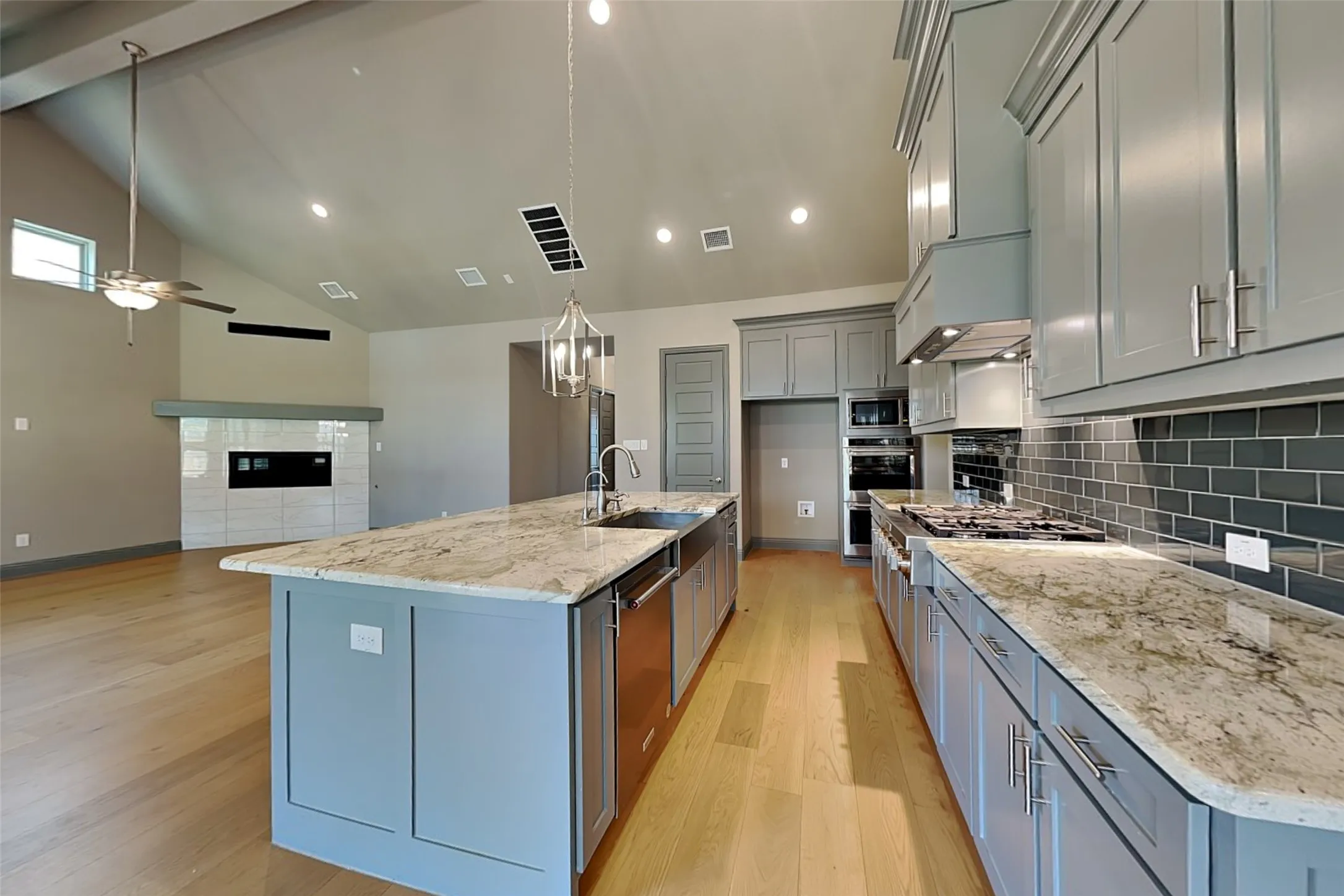 Single Family Residence For Rent in Collin County , 1930 Inwood Lane, Prosper, Texas 75078, 4 Bedroom, 4 Bathroom, 2 Garage spaces, 3,661 Sqft, built in 2022, mls#21353330, Real Estate Agent in Prosper, Homes For Rent in Collin county, Homes For Rent in Prosper, Realtor in Prosper Texas, Real Estate Brokerage Independent Realty Texas, Luminita Cordes Realtor