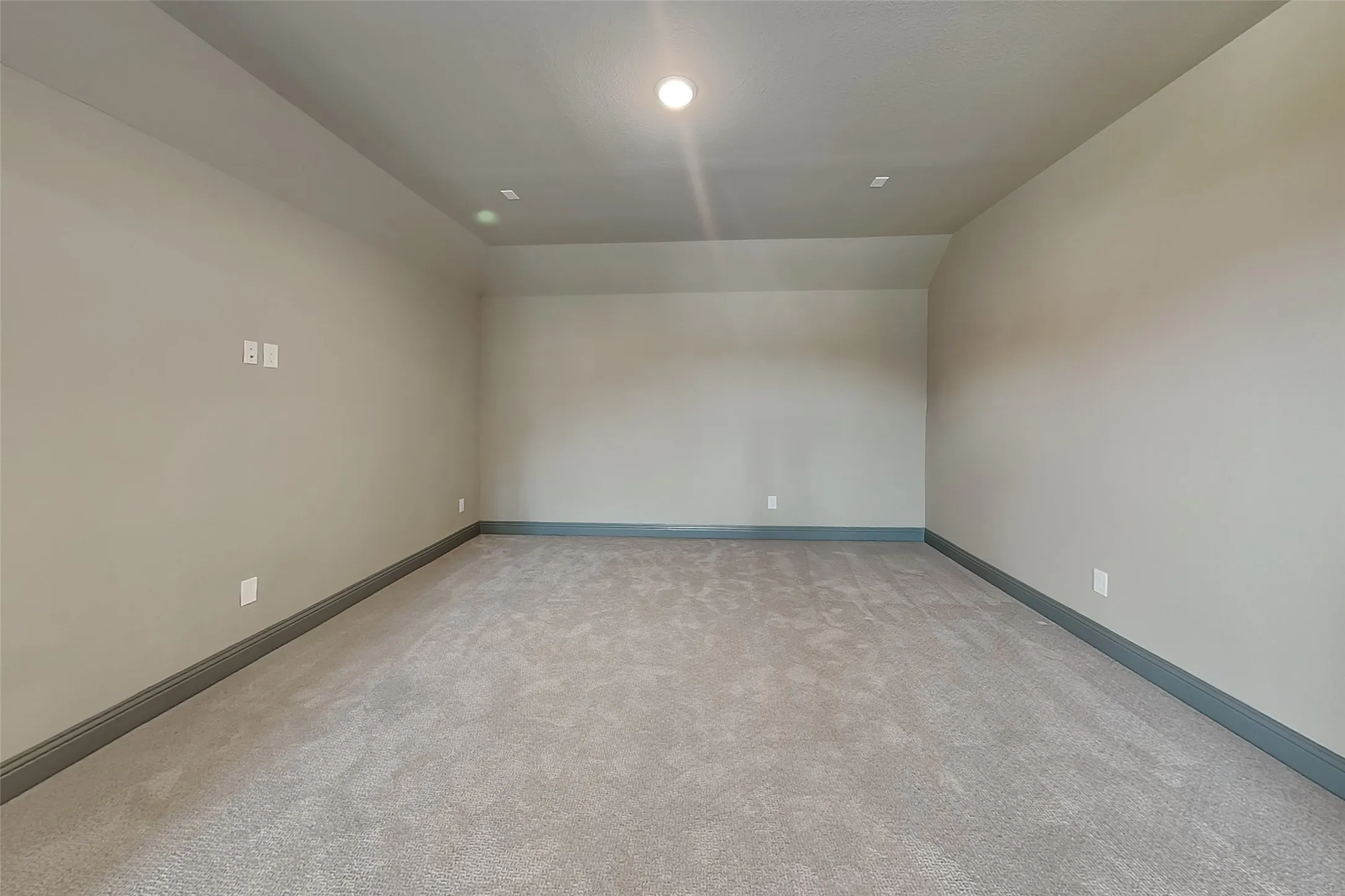 Single Family Residence For Rent in Collin County , 1930 Inwood Lane, Prosper, Texas 75078, 4 Bedroom, 4 Bathroom, 2 Garage spaces, 3,661 Sqft, built in 2022, mls#21353330, Real Estate Agent in Prosper, Homes For Rent in Collin county, Homes For Rent in Prosper, Realtor in Prosper Texas, Real Estate Brokerage Independent Realty Texas, Luminita Cordes Realtor