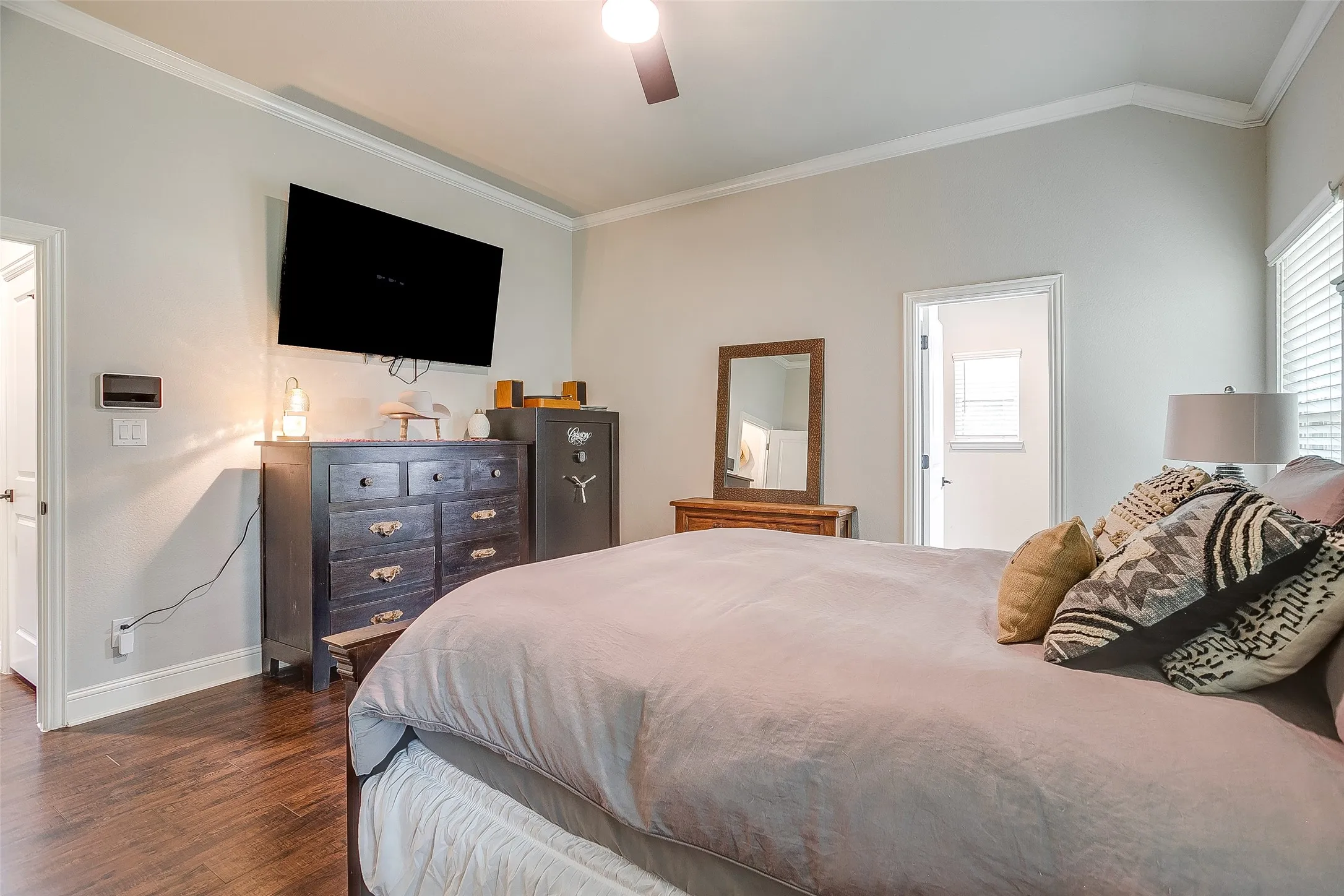 Single Family Residence For Sale in Ellis County , 114 Tuggle Street, Waxahachie, Texas 75165, 3 Bedroom, 2 Bathroom, Garage spaces, 1,511 Sqft, built in 2021, mls#21353351, Real Estate Agent in Waxahachie, Homes For Sale in Ellis county, Homes For Sale in Waxahachie, Realtor in Waxahachie Texas, Real Estate Brokerage Independent Realty Texas, Luminita Cordes Realtor