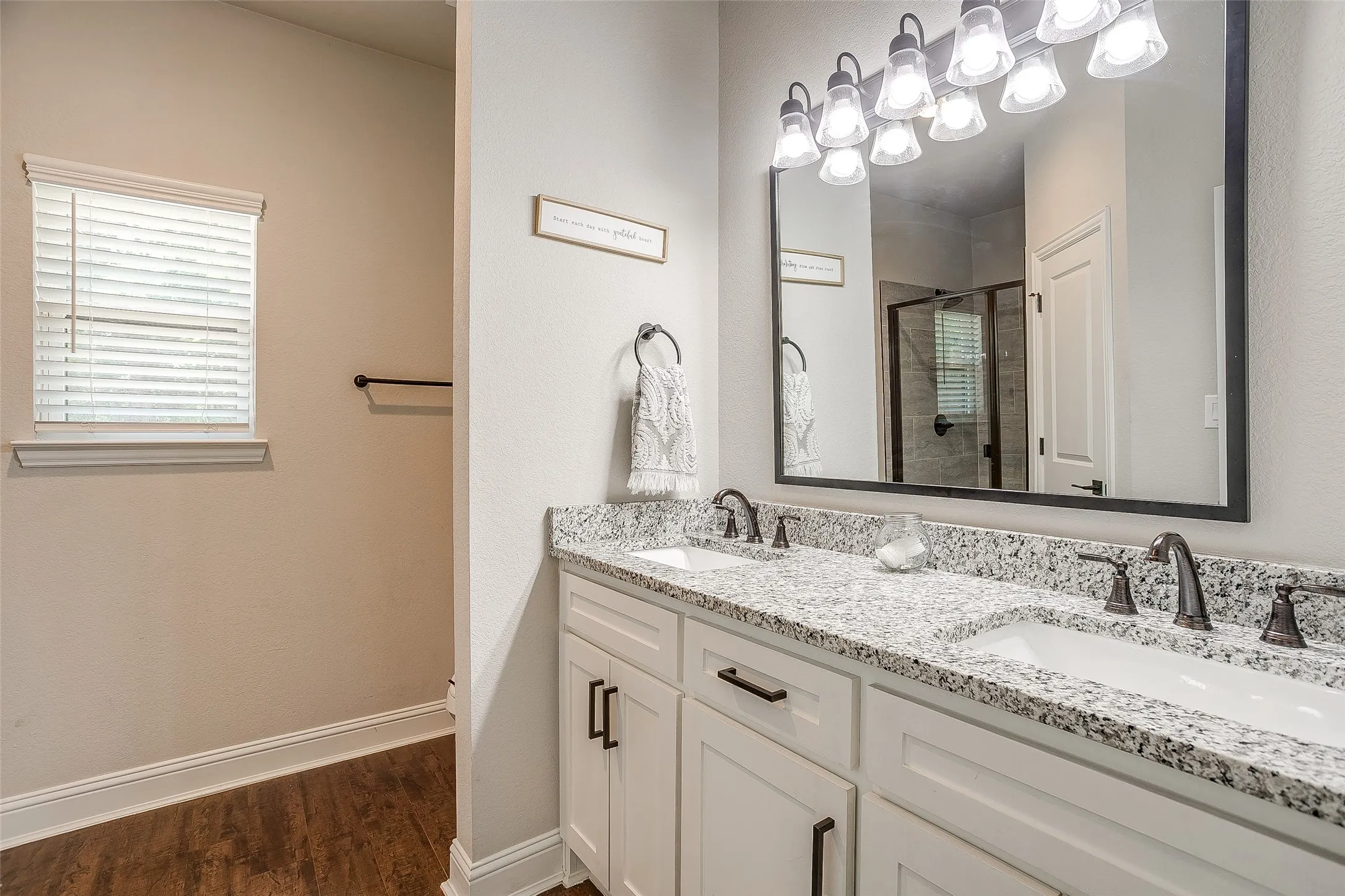 Single Family Residence For Sale in Ellis County , 114 Tuggle Street, Waxahachie, Texas 75165, 3 Bedroom, 2 Bathroom, Garage spaces, 1,511 Sqft, built in 2021, mls#21353351, Real Estate Agent in Waxahachie, Homes For Sale in Ellis county, Homes For Sale in Waxahachie, Realtor in Waxahachie Texas, Real Estate Brokerage Independent Realty Texas, Luminita Cordes Realtor
