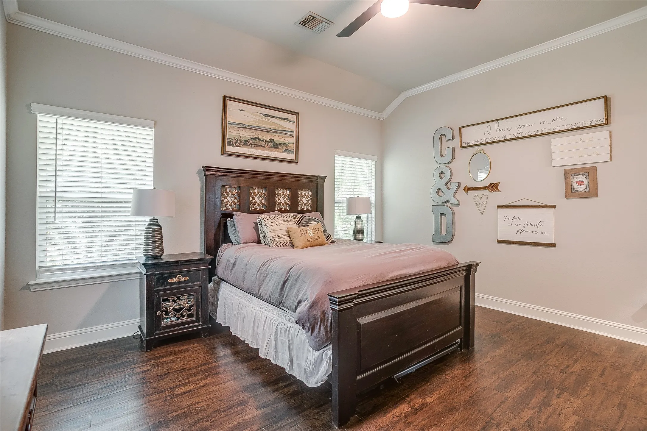 Single Family Residence For Sale in Ellis County , 114 Tuggle Street, Waxahachie, Texas 75165, 3 Bedroom, 2 Bathroom, Garage spaces, 1,511 Sqft, built in 2021, mls#21353351, Real Estate Agent in Waxahachie, Homes For Sale in Ellis county, Homes For Sale in Waxahachie, Realtor in Waxahachie Texas, Real Estate Brokerage Independent Realty Texas, Luminita Cordes Realtor
