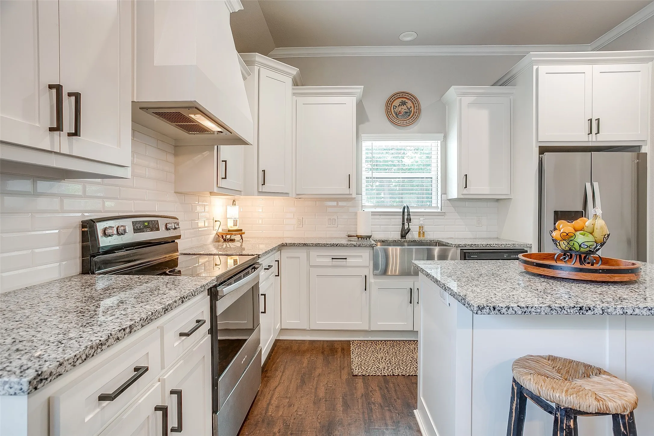 Single Family Residence For Sale in Ellis County , 114 Tuggle Street, Waxahachie, Texas 75165, 3 Bedroom, 2 Bathroom, Garage spaces, 1,511 Sqft, built in 2021, mls#21353351, Real Estate Agent in Waxahachie, Homes For Sale in Ellis county, Homes For Sale in Waxahachie, Realtor in Waxahachie Texas, Real Estate Brokerage Independent Realty Texas, Luminita Cordes Realtor