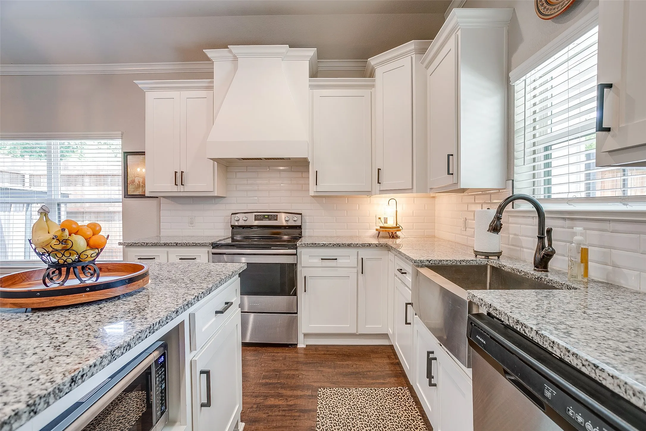 Single Family Residence For Sale in Ellis County , 114 Tuggle Street, Waxahachie, Texas 75165, 3 Bedroom, 2 Bathroom, Garage spaces, 1,511 Sqft, built in 2021, mls#21353351, Real Estate Agent in Waxahachie, Homes For Sale in Ellis county, Homes For Sale in Waxahachie, Realtor in Waxahachie Texas, Real Estate Brokerage Independent Realty Texas, Luminita Cordes Realtor