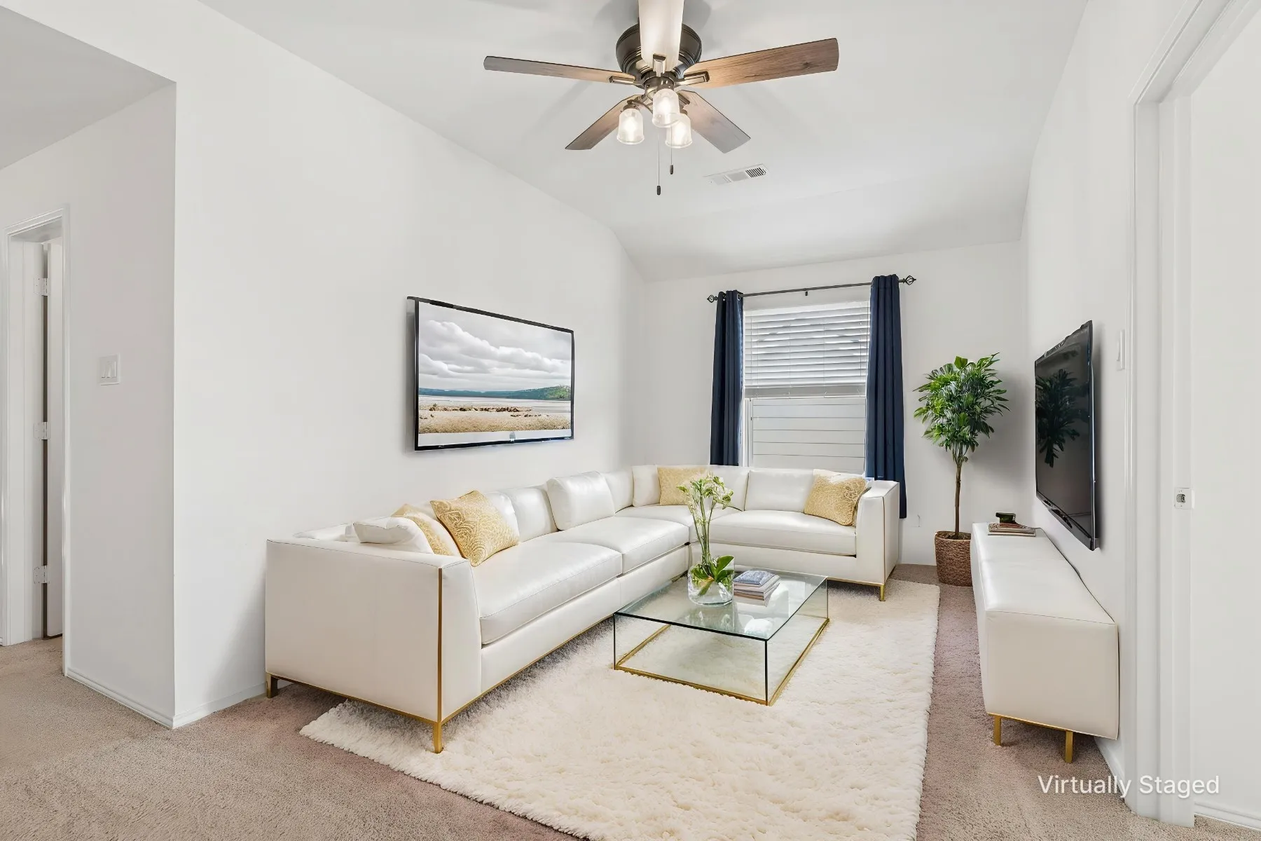 Single Family Residence For Sale in Denton County , 1808 Kaiser Cove, Argyle, Texas 76226, 5 Bedroom, 3 Bathroom, 2 Garage spaces, 2,774 Sqft, built in 2015, mls#21352491, Real Estate Agent in Argyle, Homes For Sale in Denton county, Homes For Sale in Argyle, Realtor in Argyle Texas, Real Estate Brokerage Independent Realty Texas, Luminita Cordes Realtor
