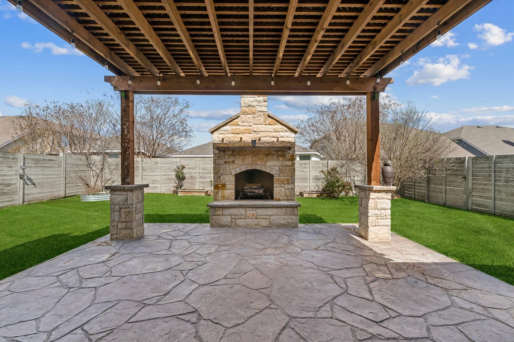 Single Family Residence For Sale in Denton County , 1808 Kaiser Cove, Argyle, Texas 76226, 5 Bedroom, 3 Bathroom, 2 Garage spaces, 2,774 Sqft, built in 2015, mls#21352491, Real Estate Agent in Argyle, Homes For Sale in Denton county, Homes For Sale in Argyle, Realtor in Argyle Texas, Real Estate Brokerage Independent Realty Texas, Luminita Cordes Realtor