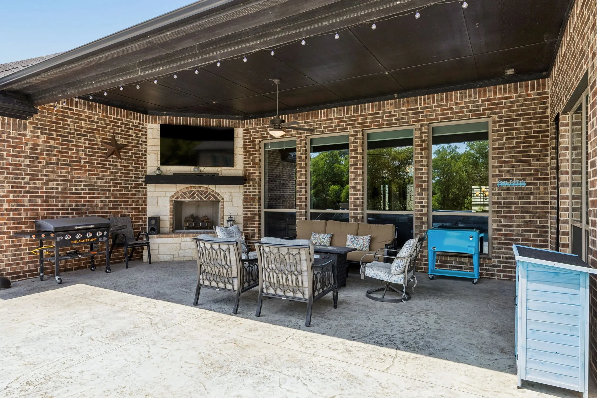Covered Patio with Outdoor Fireplace