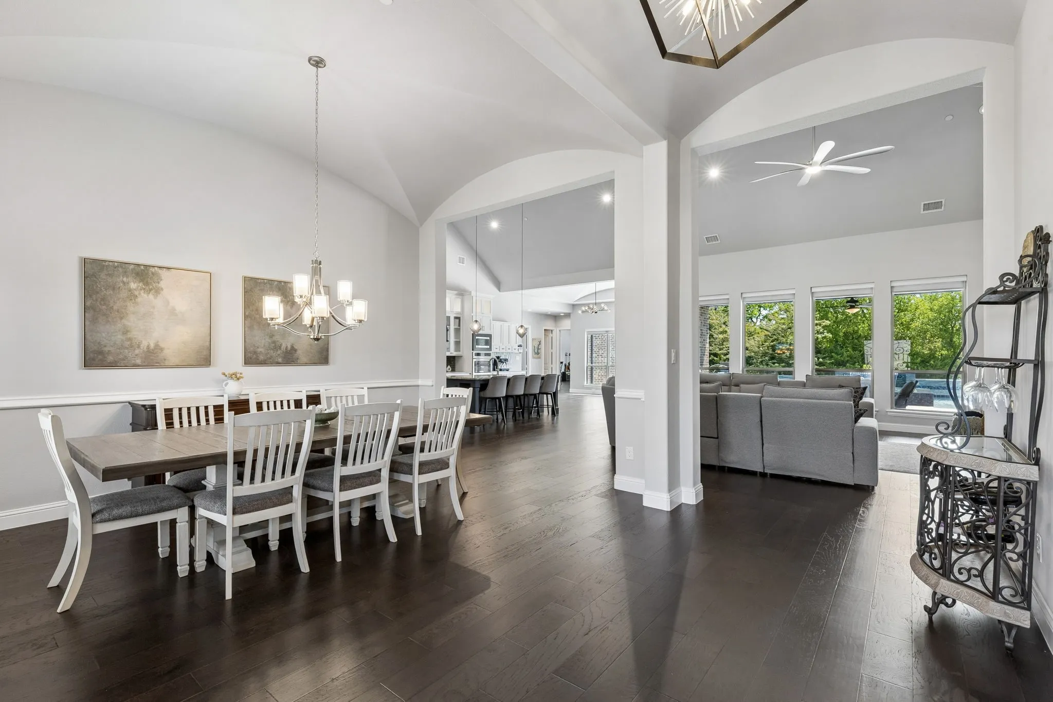 Single Family Residence For Sale in Collin County , 1326 Kitchens Drive, Lucas, Texas 75002, 4 Bedroom, 5 Bathroom, 3 Garage spaces, 4,919 Sqft, built in 2022, mls#21352652, Real Estate Agent in Lucas, Homes For Sale in Collin county, Homes For Sale in Lucas, Realtor in Lucas Texas, Real Estate Brokerage Independent Realty Texas, Luminita Cordes Realtor