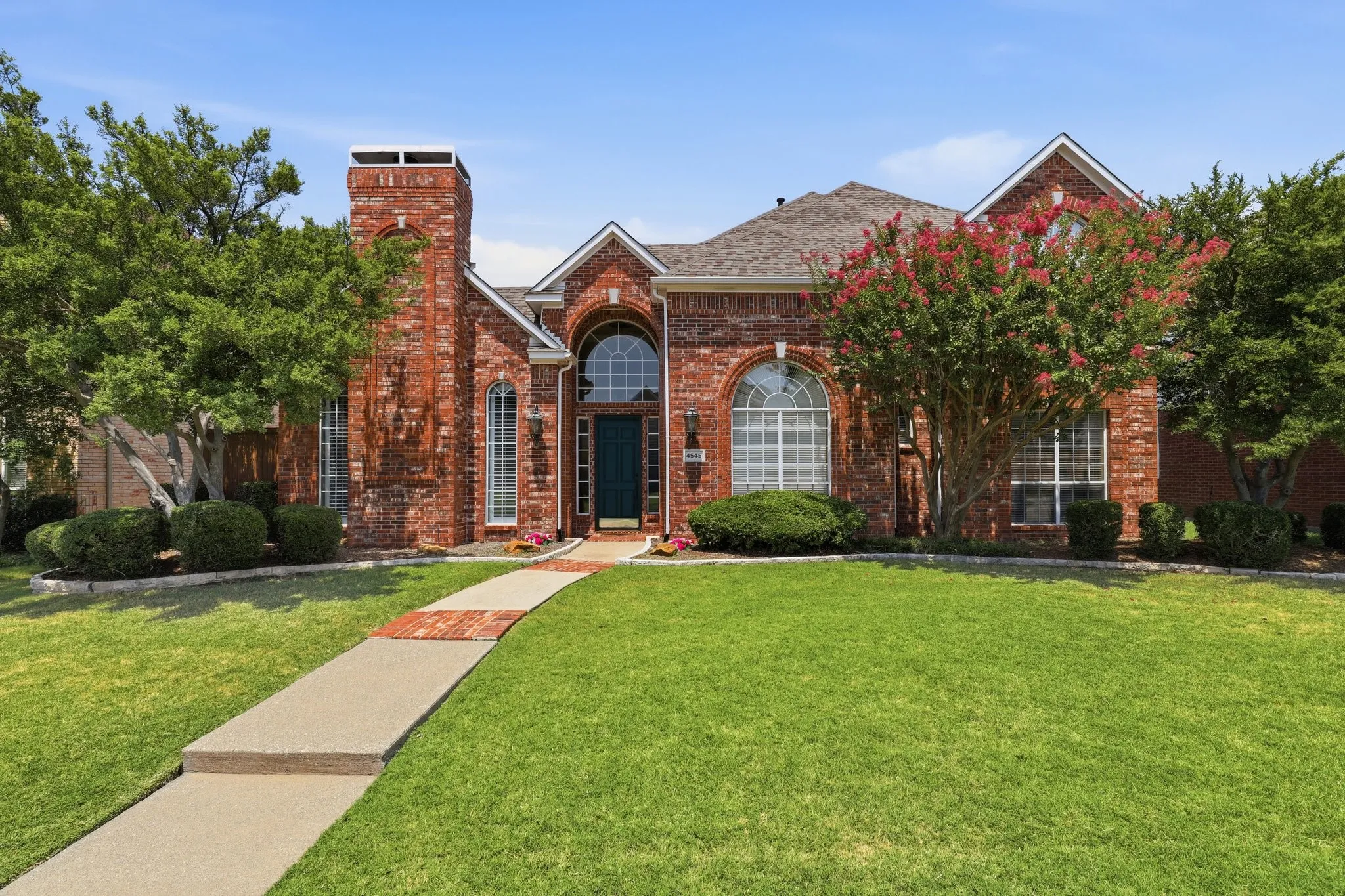 Single Family Residence For Sale in Collin County , 4545 Waterford Drive, Plano, Texas 75024, 4 Bedroom, 3 Bathroom, 2 Garage spaces, 3,388 Sqft, built in 1991, mls#21353104, Real Estate Agent in Plano, Homes For Sale in Collin county, Homes For Sale in Plano, Realtor in Plano Texas, Real Estate Brokerage Independent Realty Texas, Luminita Cordes Realtor