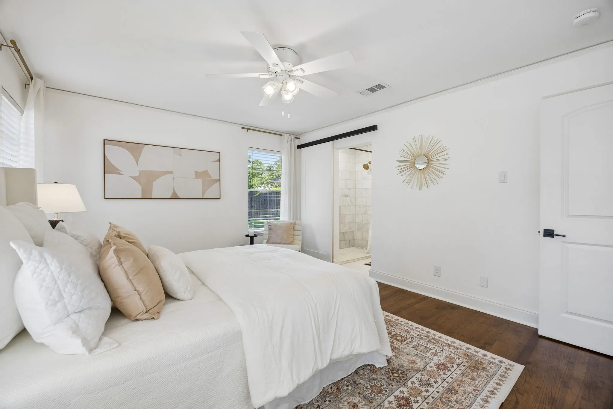 Single Family Residence For Sale in Dallas County , 7223 Edgerton Drive, Dallas, Texas 75231, 3 Bedroom, 2 Bathroom, 2 Garage spaces, 1,855 Sqft, built in 1954, mls#21352374, Real Estate Agent in Dallas, Homes For Sale in Dallas county, Homes For Sale in Dallas, Realtor in Dallas Texas, Real Estate Brokerage Independent Realty Texas, Luminita Cordes Realtor