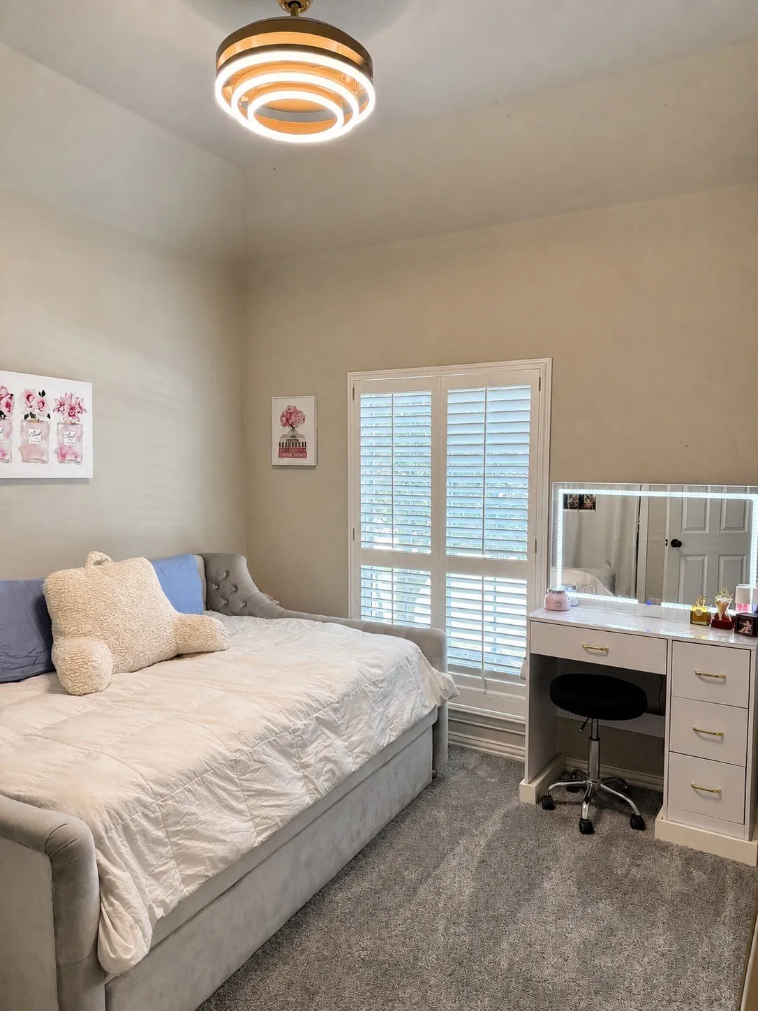 Single Family Residence For Sale in Denton County , 4060 Guadalupe Lane, Frisco, Texas 75034, 3 Bedroom, 2 Bathroom, 2 Garage spaces, 1,906 Sqft, built in 2000, mls#21349300, Real Estate Agent in Frisco, Homes For Sale in Denton county, Homes For Sale in Frisco, Realtor in Frisco Texas, Real Estate Brokerage Independent Realty Texas, Luminita Cordes Realtor