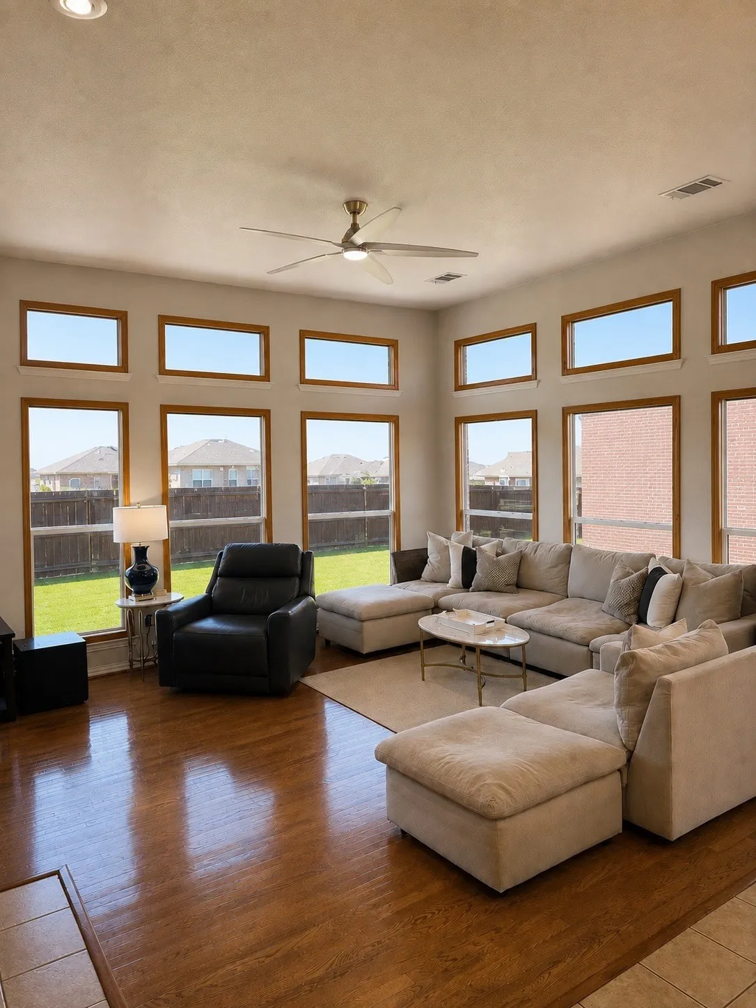 AI view without shutters